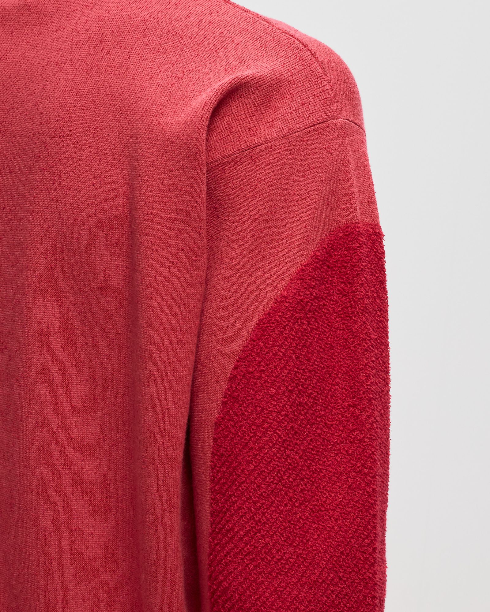 Pullover Mixed Stitches in Mixed Yarns