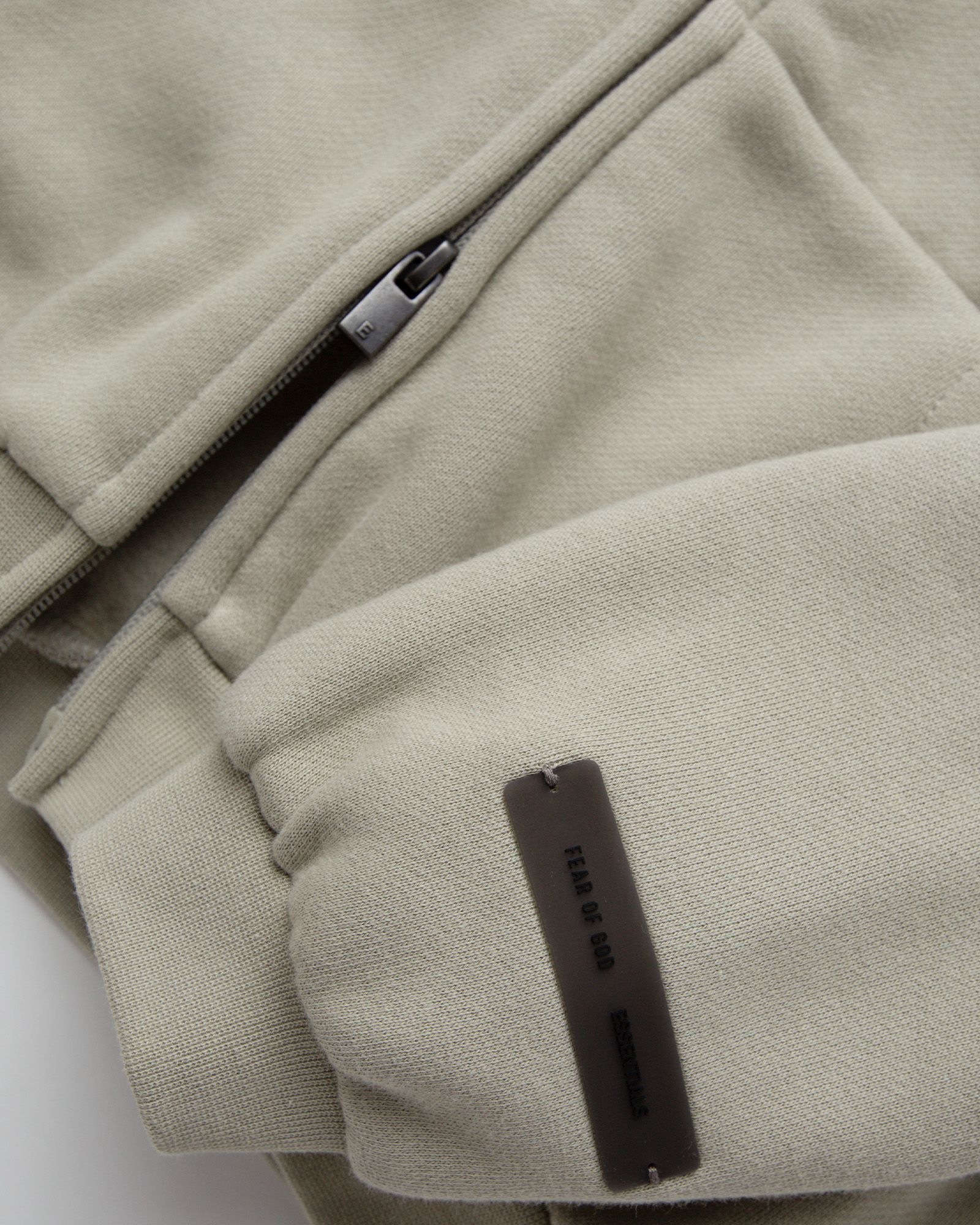 FLEECE HOODIE ZIP-UP