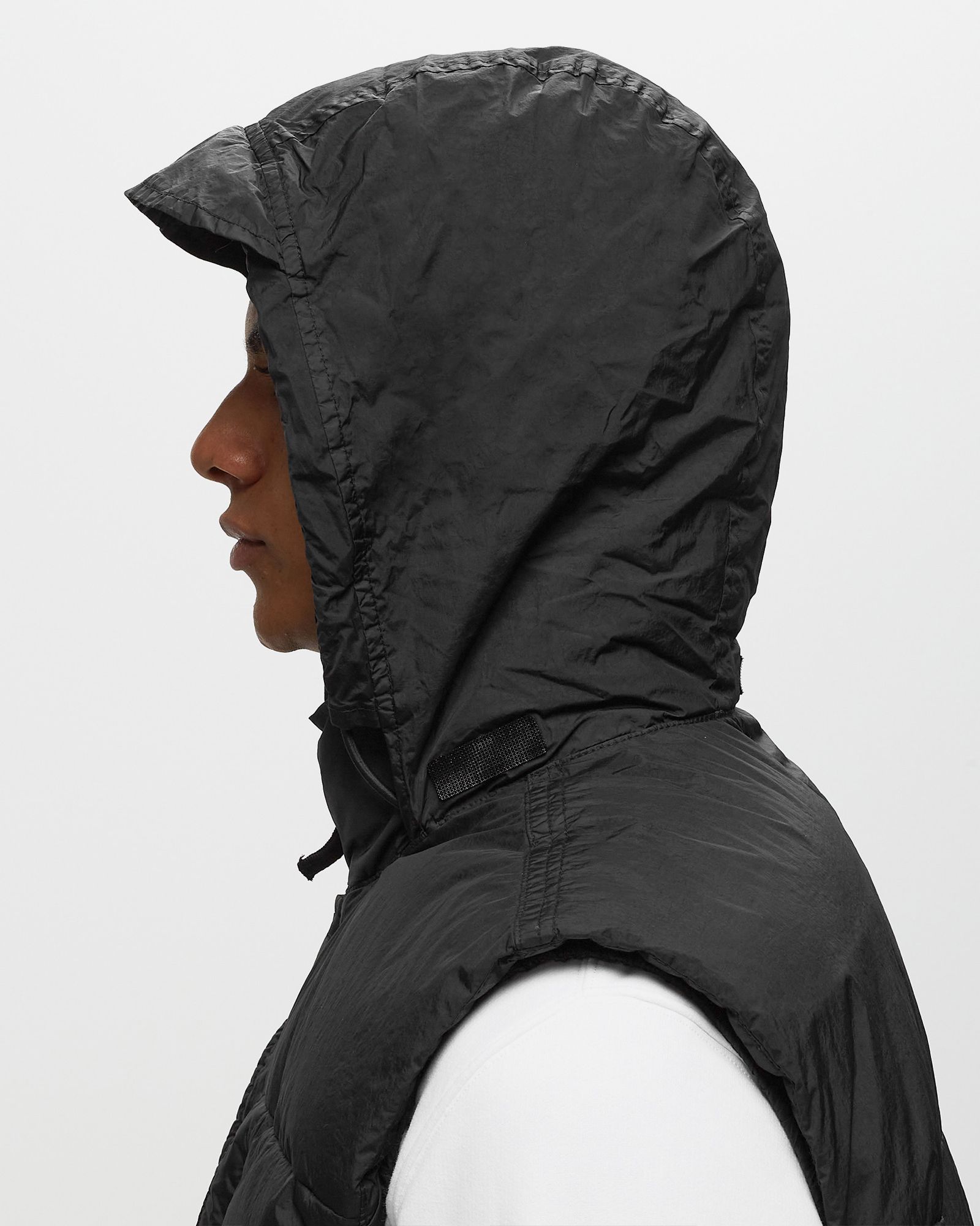 SLEEVELESS REALDOWN JACKET GARMENT DYED CRINKLE REPS RECYCLED NYLON