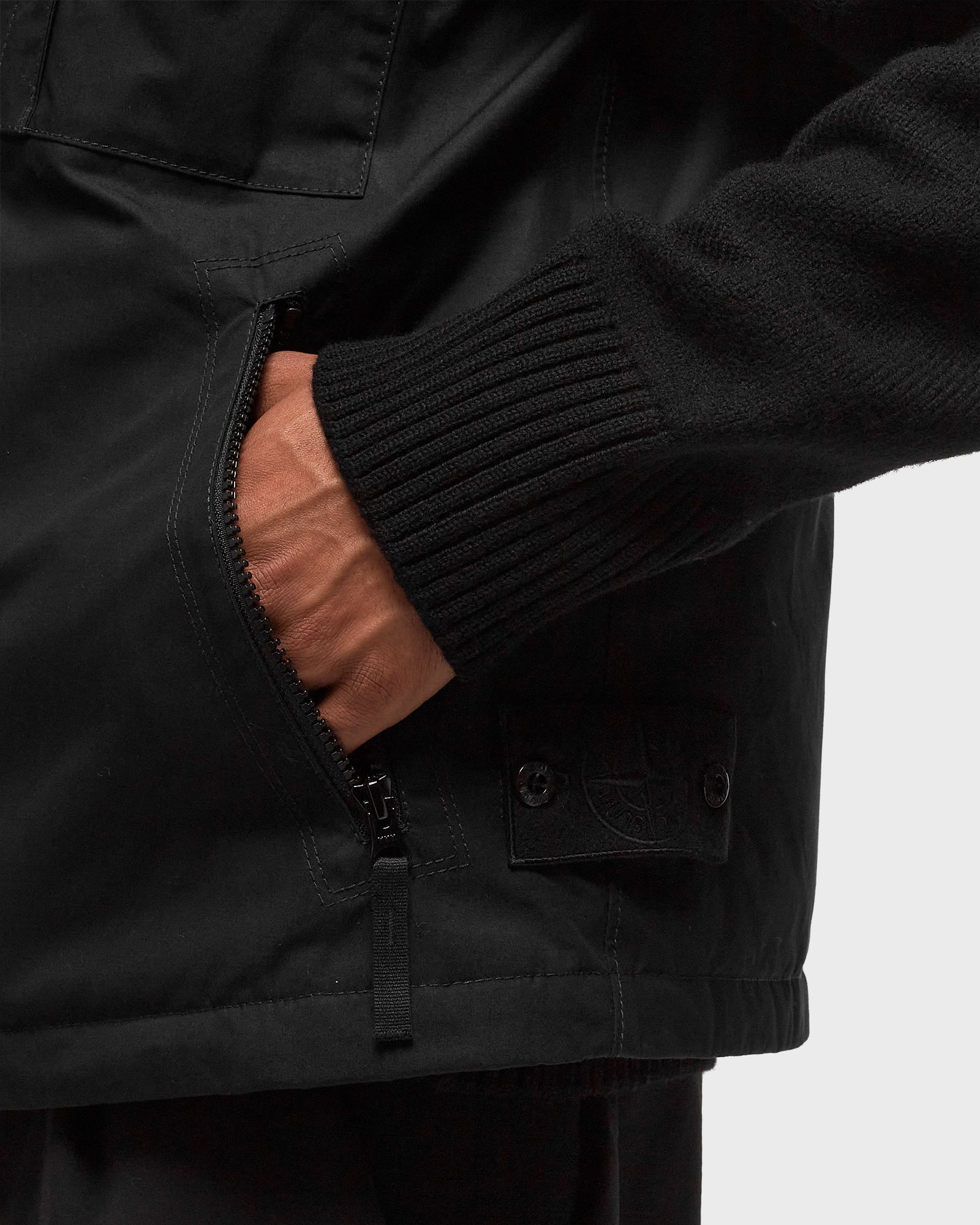 SLEEVELESS REALDOWN JACKET O-VENTILE®_ STONE ISLAND GHOST PIECE