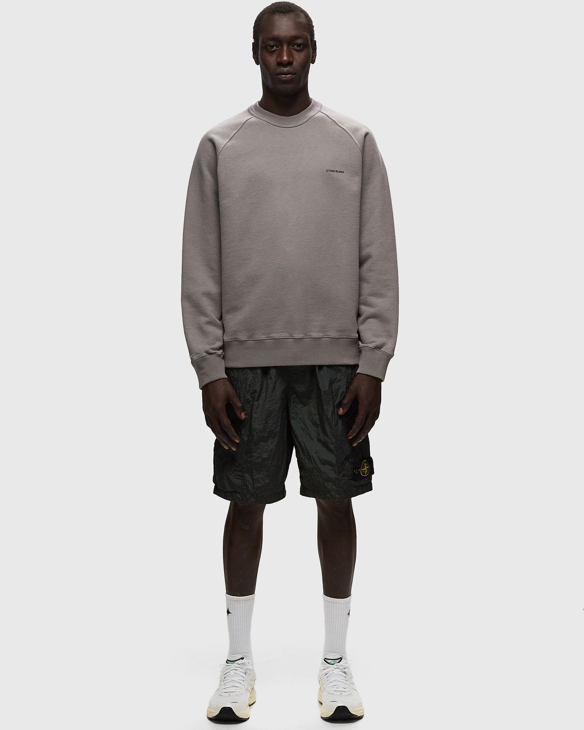 【関税&送料込】Stone  Ivory Cotton Sweatshirt 29962411r.jpg?m=1750679106