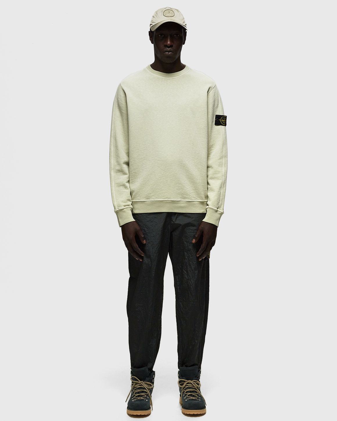 (ストーンアイランド) スウェットシャツ 801566060 V0151 Stone Island SWEAT-SHIRT Green | BSTN Store
