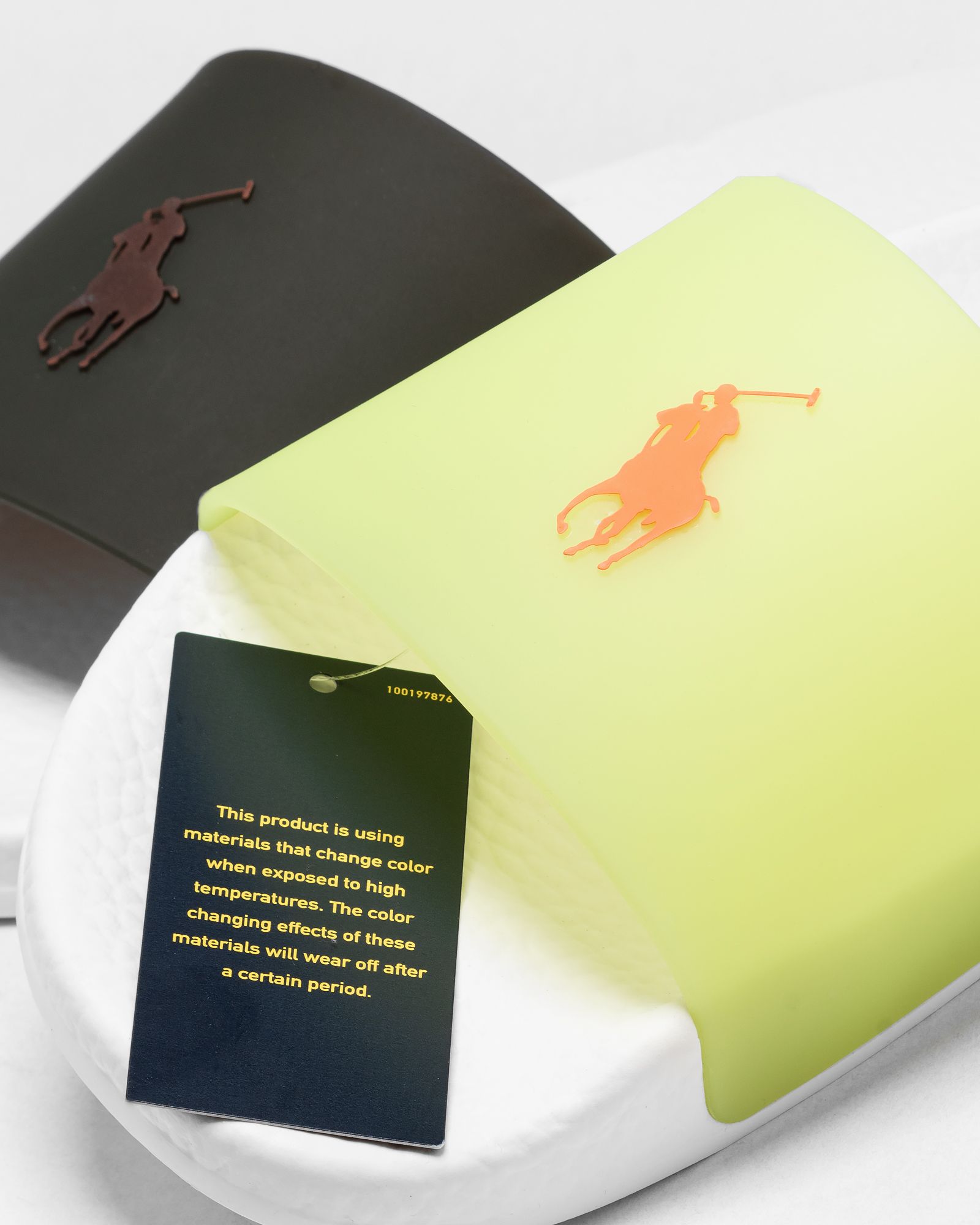 COLOR-CHANGING POLO SLIDE SANDALS