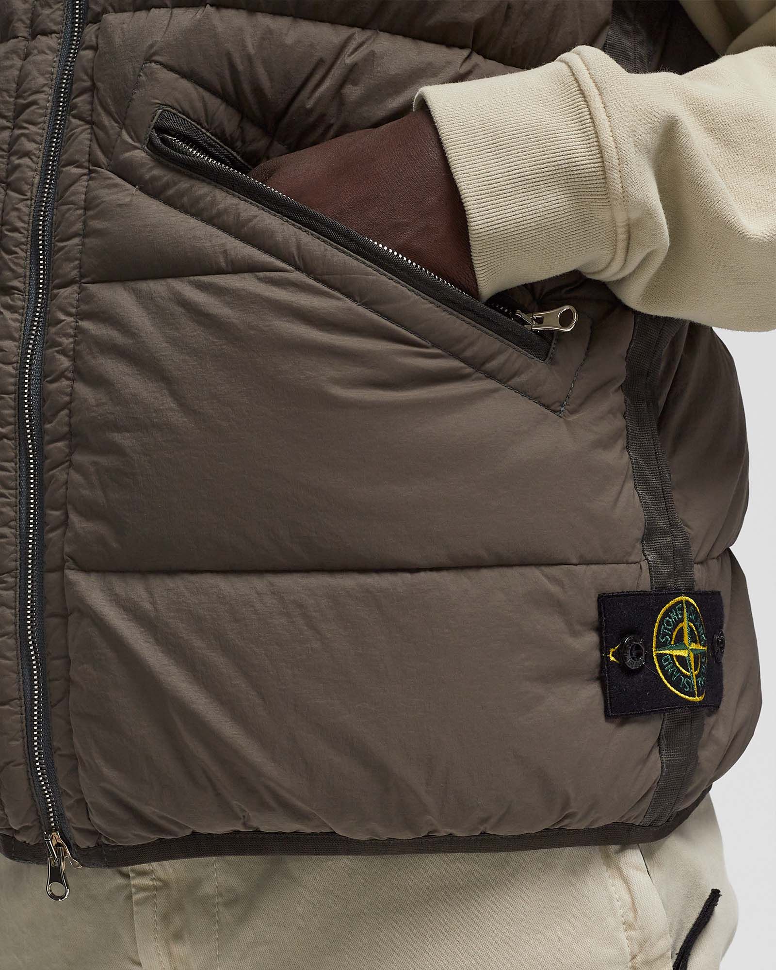 SEAMLESS TUNNEL NYLON DOWN ZIP VEST