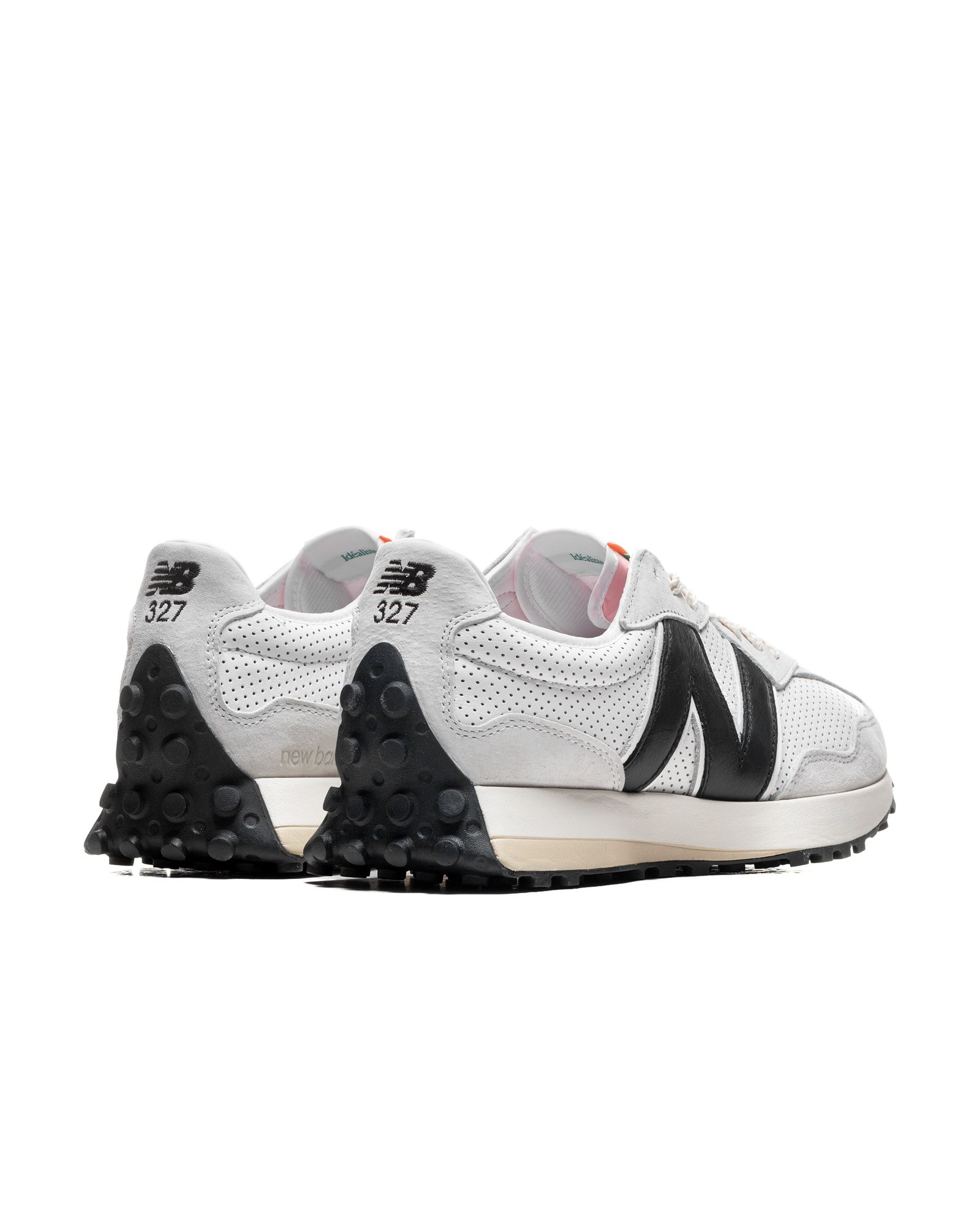 New Balance x CASABLANCA MS327 CBC