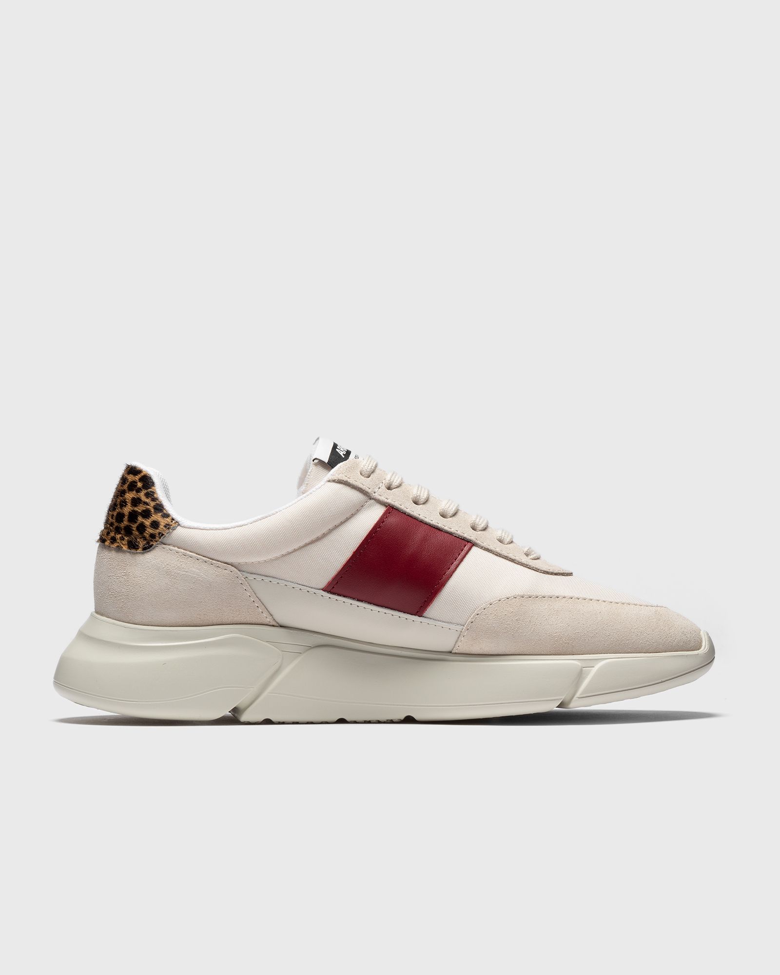 WMNS Genesis Vintage Runner