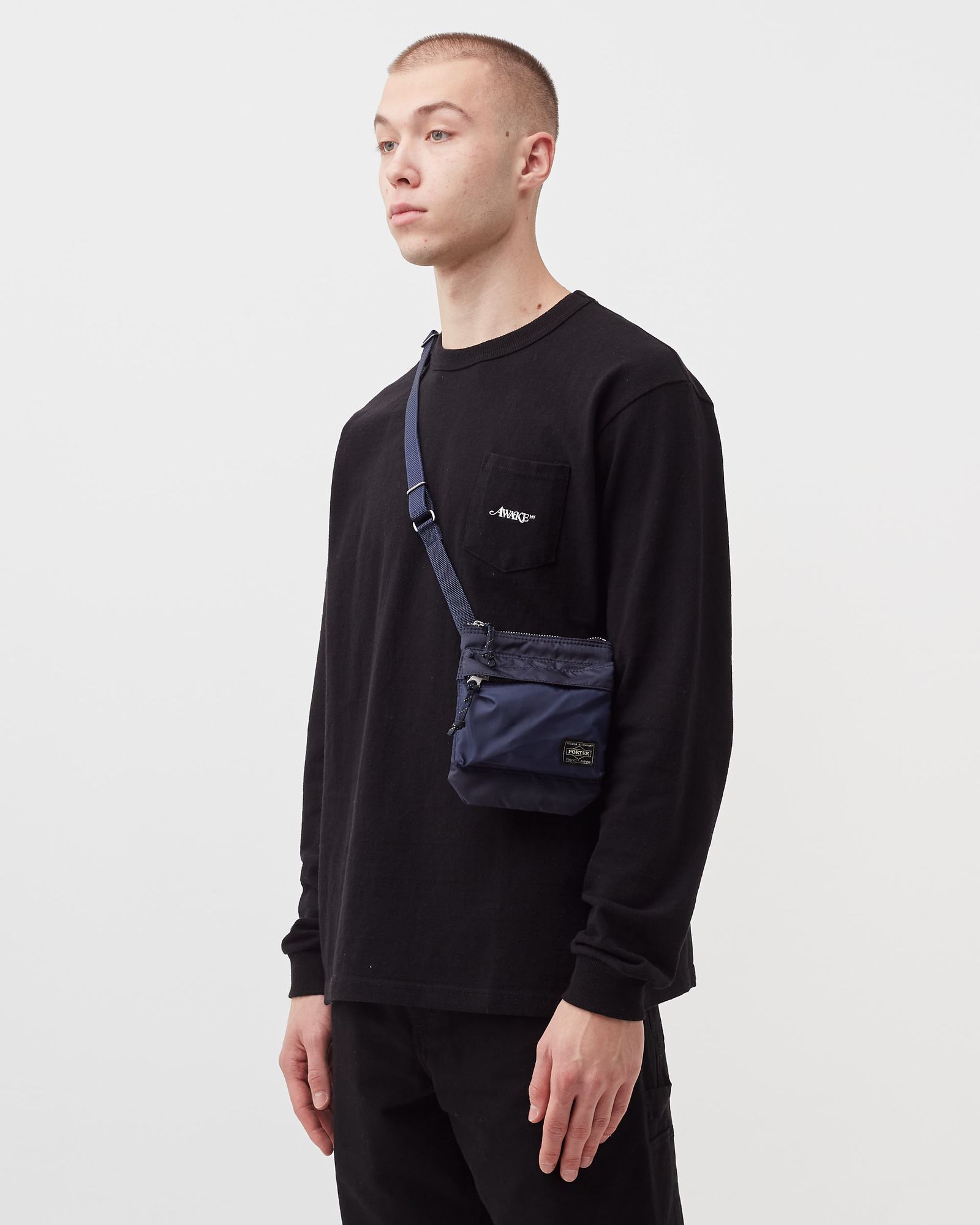 FORCE SHOULDER POUCH