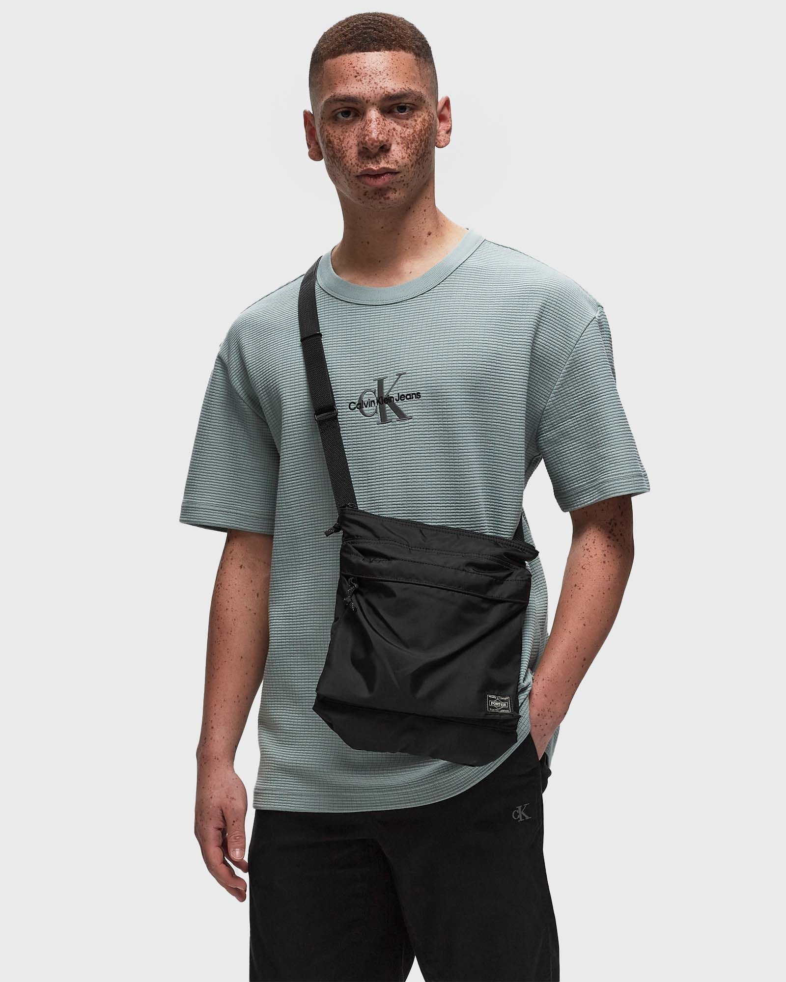 FORCE SHOULDER BAG
