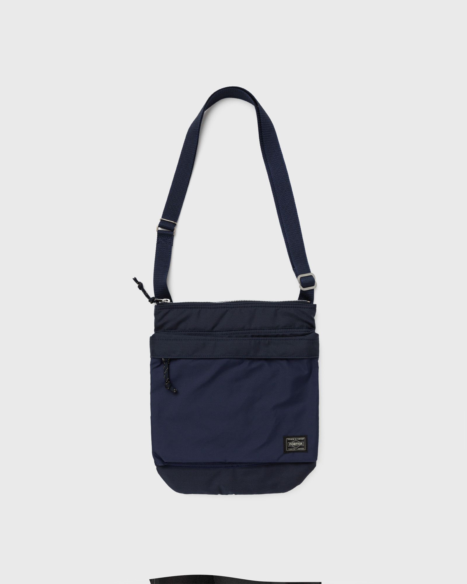FORCE SHOULDER BAG