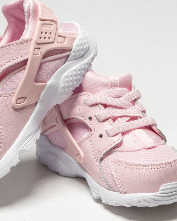 Nike huarache best sale run se pink