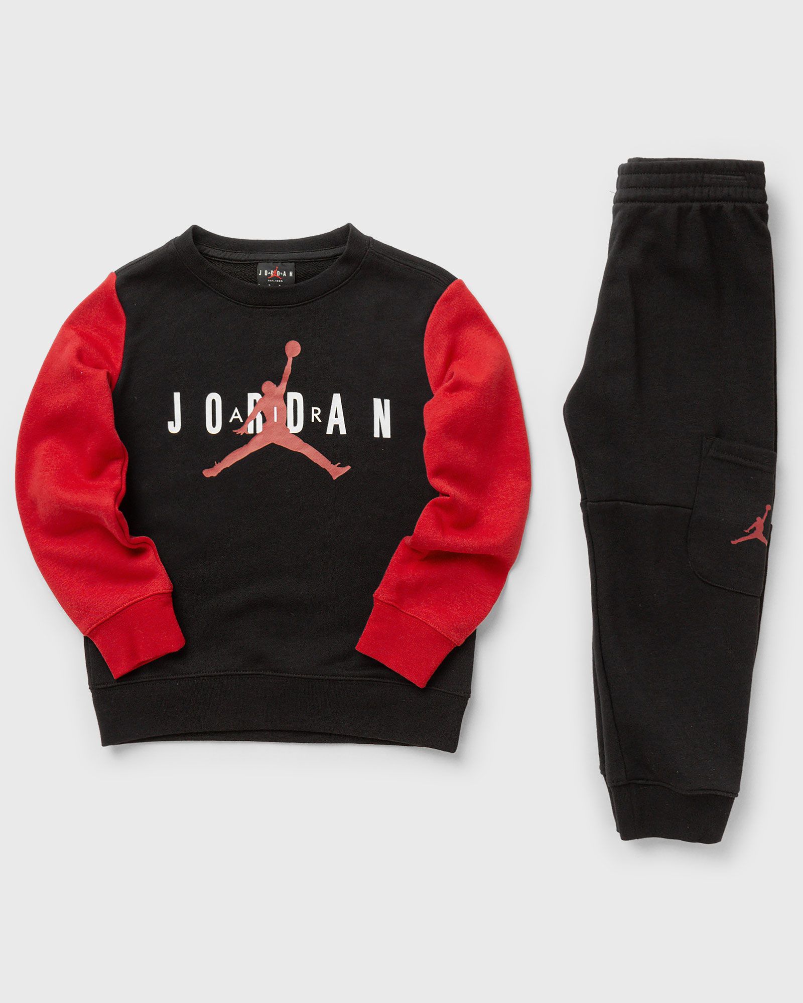 BLOCKED CARGO CREW SETS