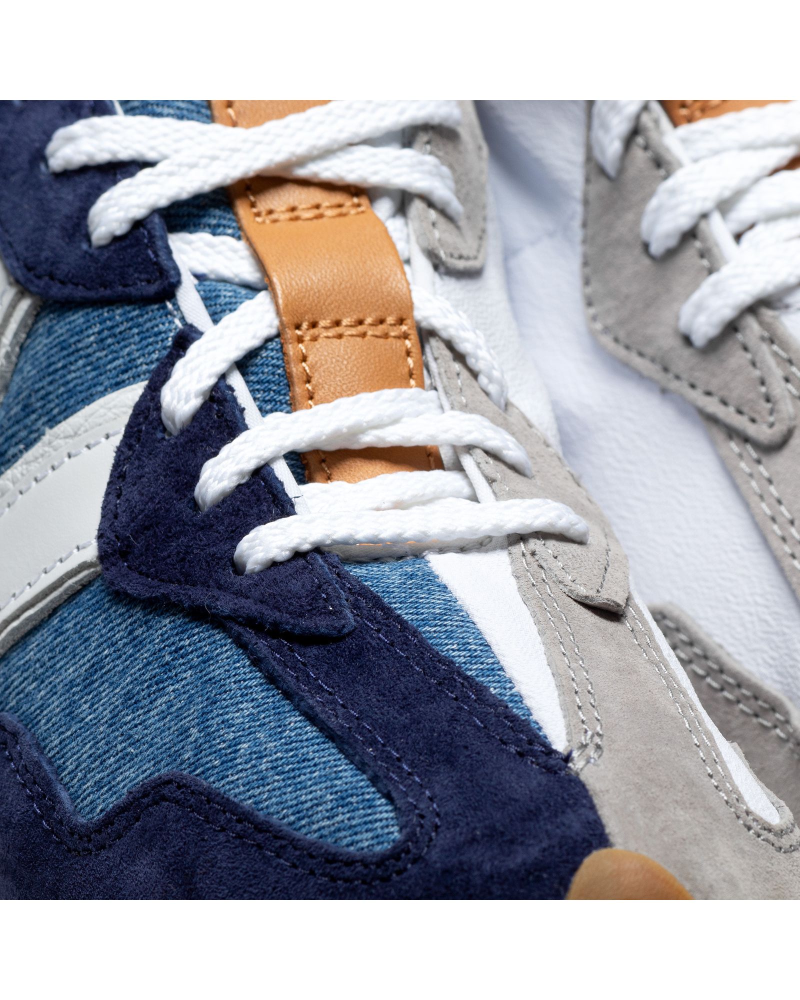 New Balance x Levis MS327 LVA D