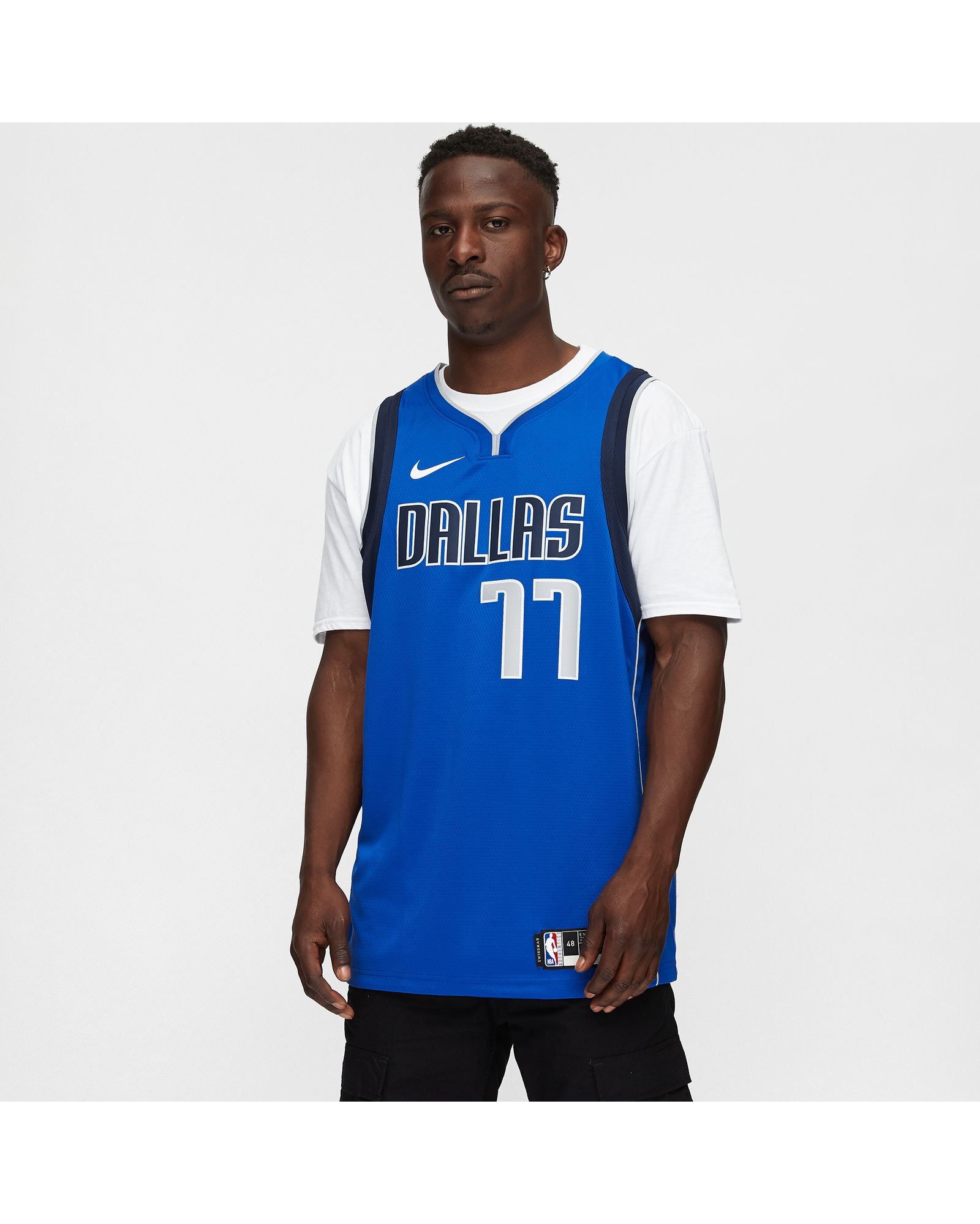 Swingman Jersey Dallas Mavericks Luka Doncic Icon Edition