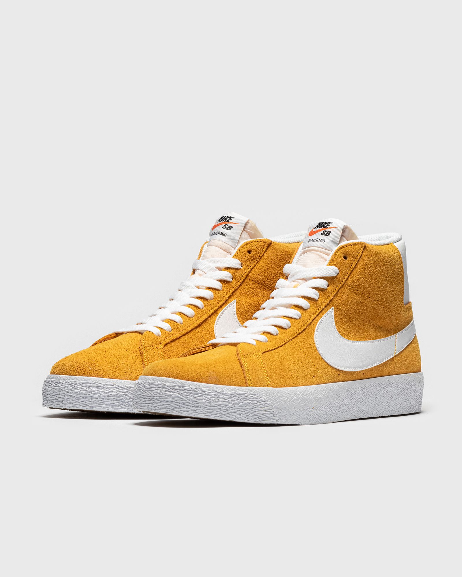 Zoom Blazer Mid