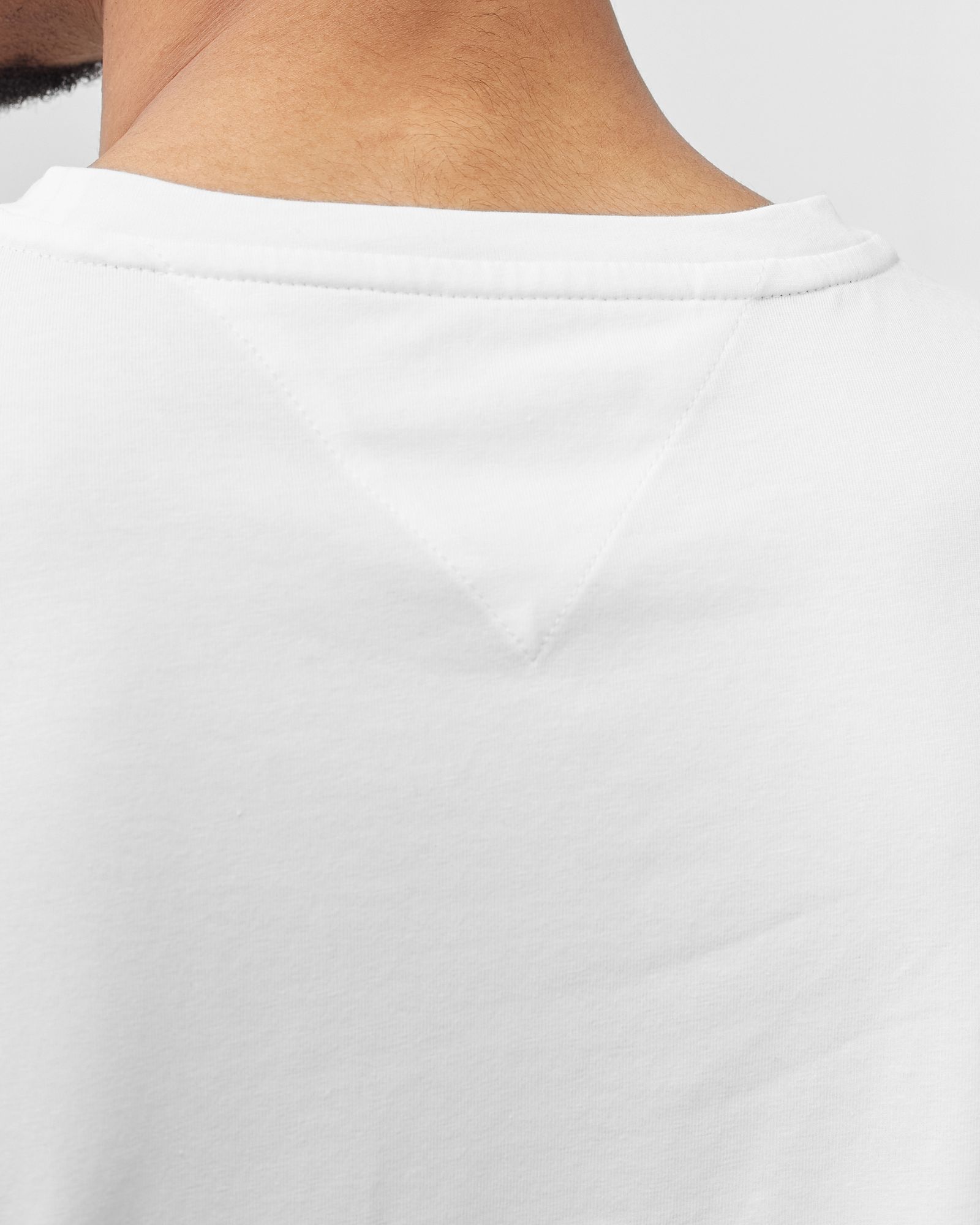 CORE STRETCH SLIM CNECK TEE