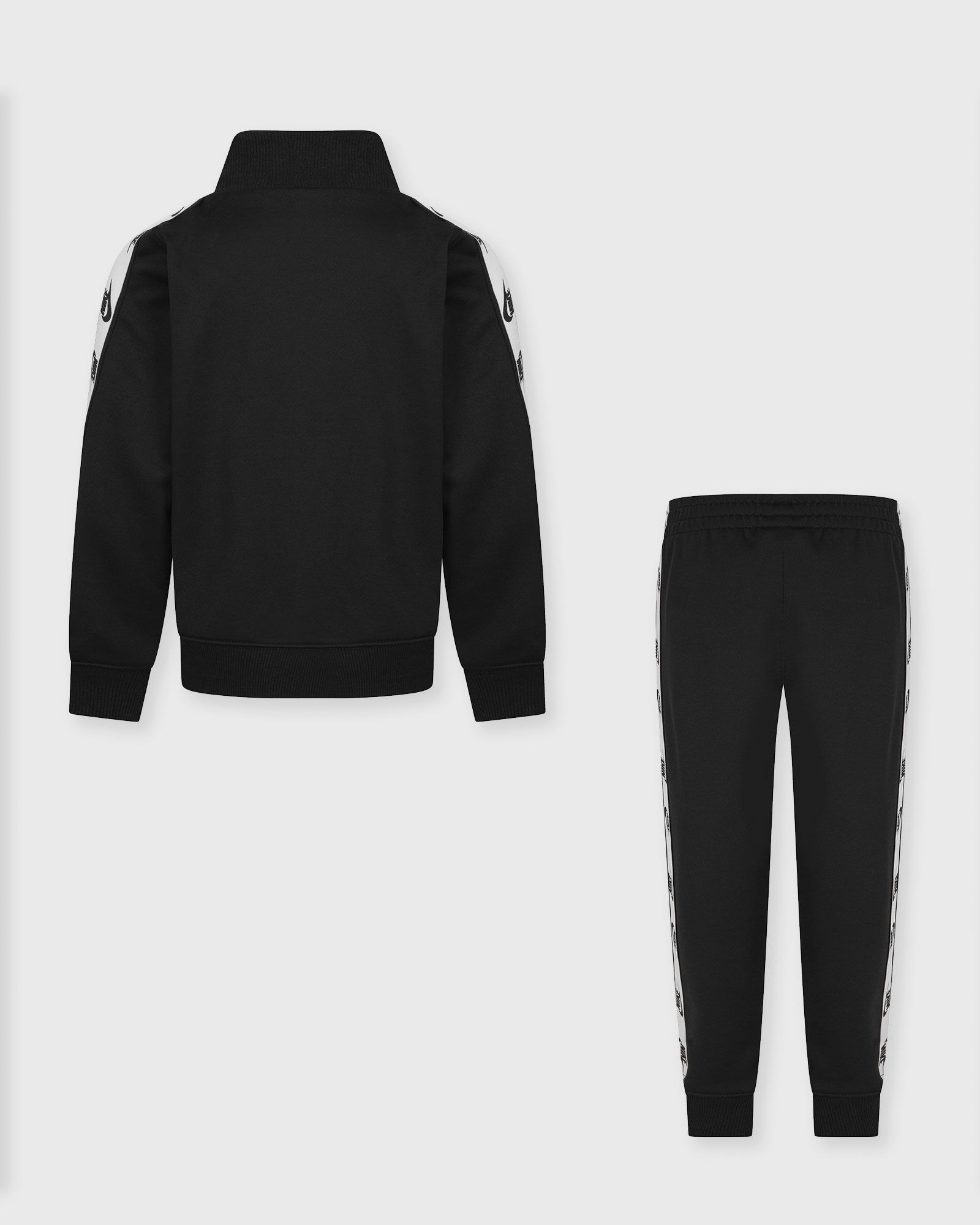 NKN FULL ZIP SET WITH LOGO TAP