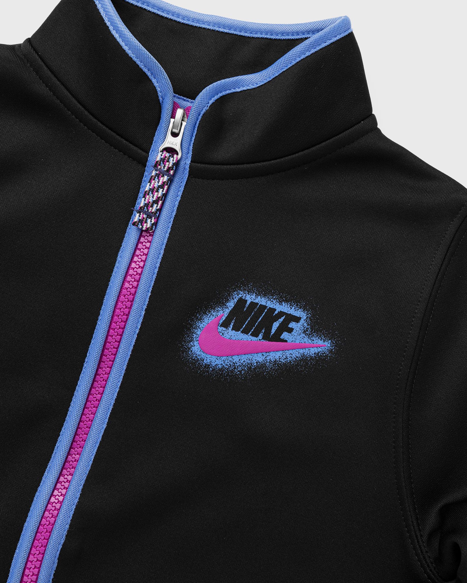 B POWDER PLAY PROPUS S