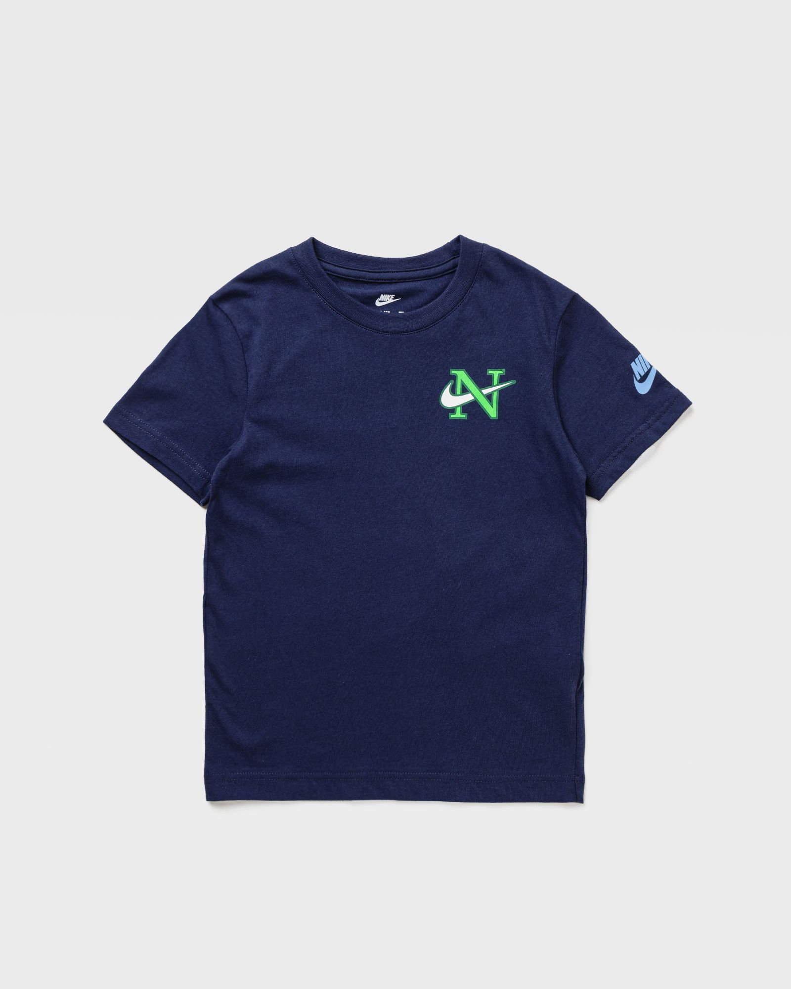 NIKE GLOBE HAPPY DNA