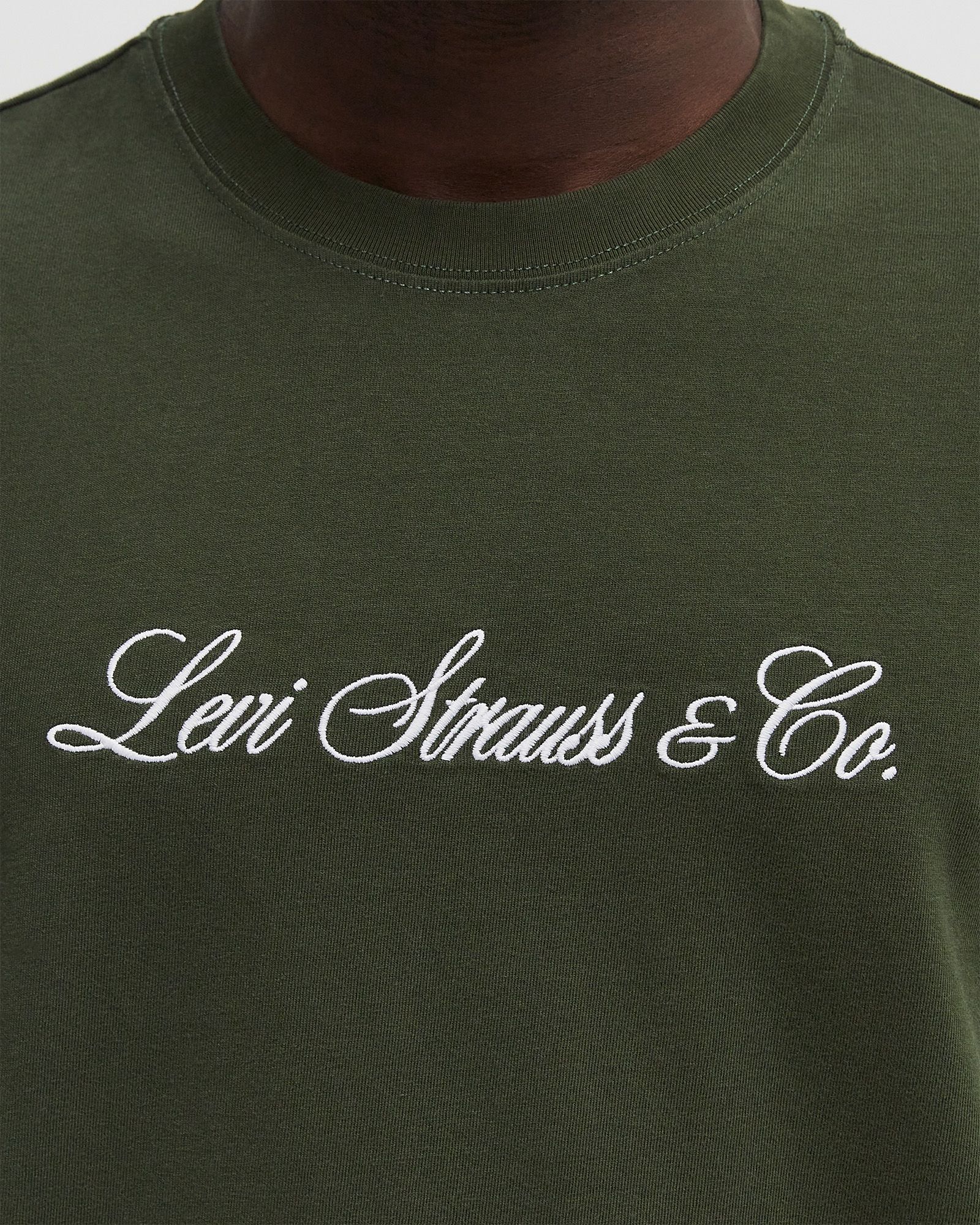 VINTAGE FIT GRAPHIC TEE