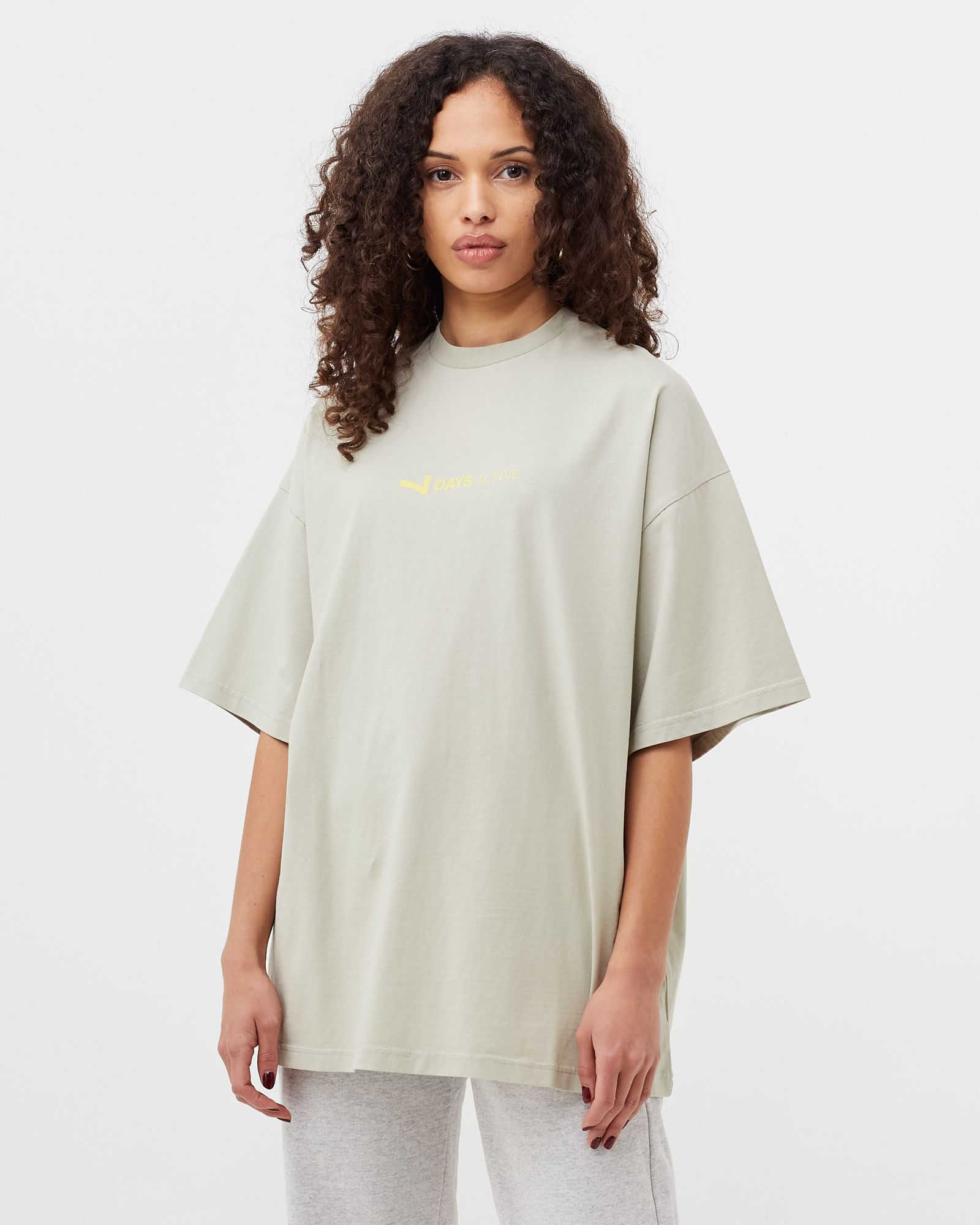 WMNS Joss Oversized Tee