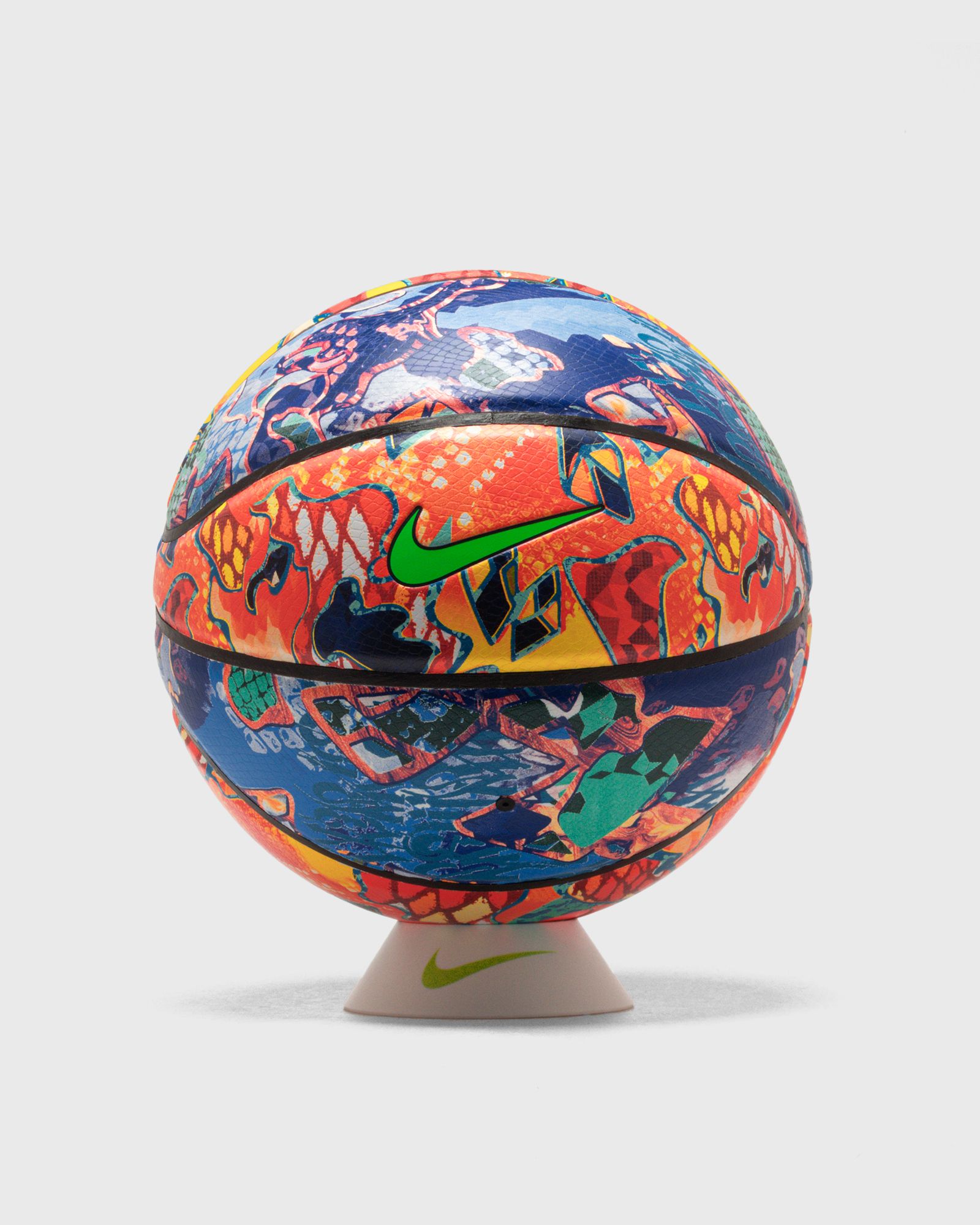 WHAT THE BASKETBALL 8P K BRYANT SIZE 7