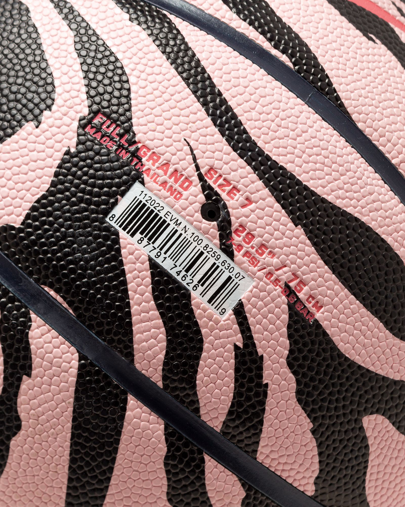 Nike Basketball 8P Backyard deflated Size 7