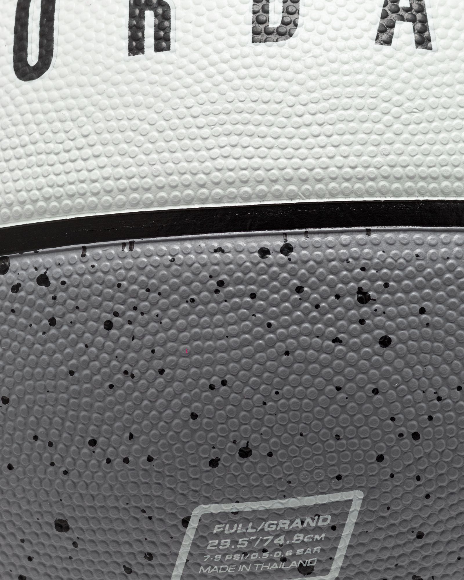 JORDAN PLAYGROUND 2.0 8P DEFLATED SIZE 7