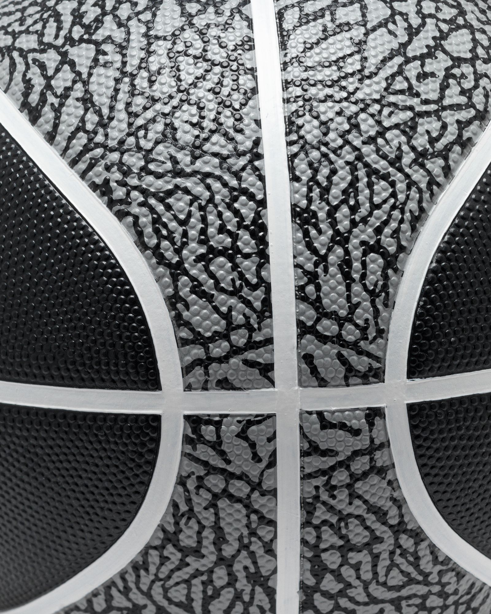 PLAYGROUND 2.0 8P DEFLATED  BASKETBALL SIZE 7