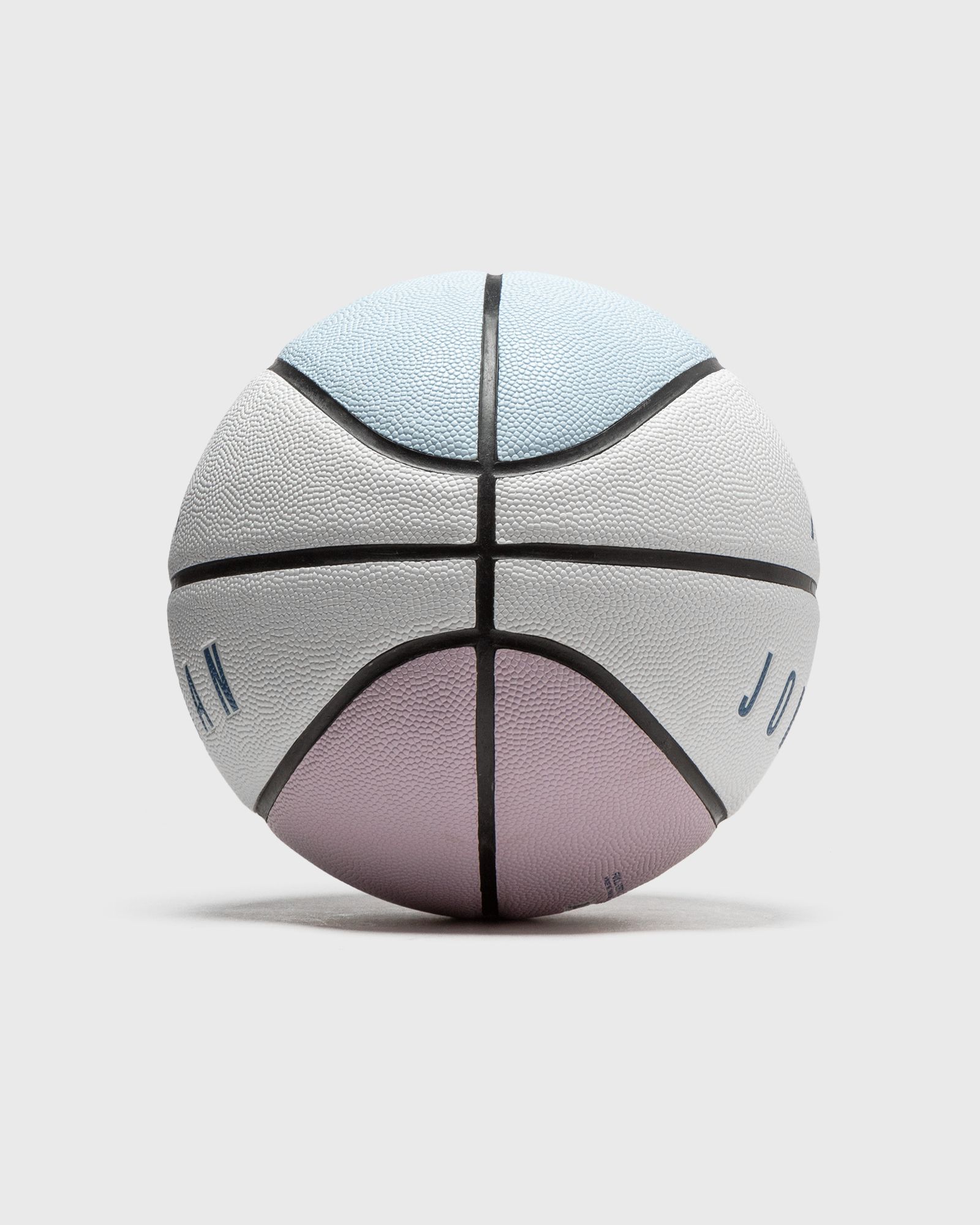 Ultimate 2.0 8P Deflated Size 7