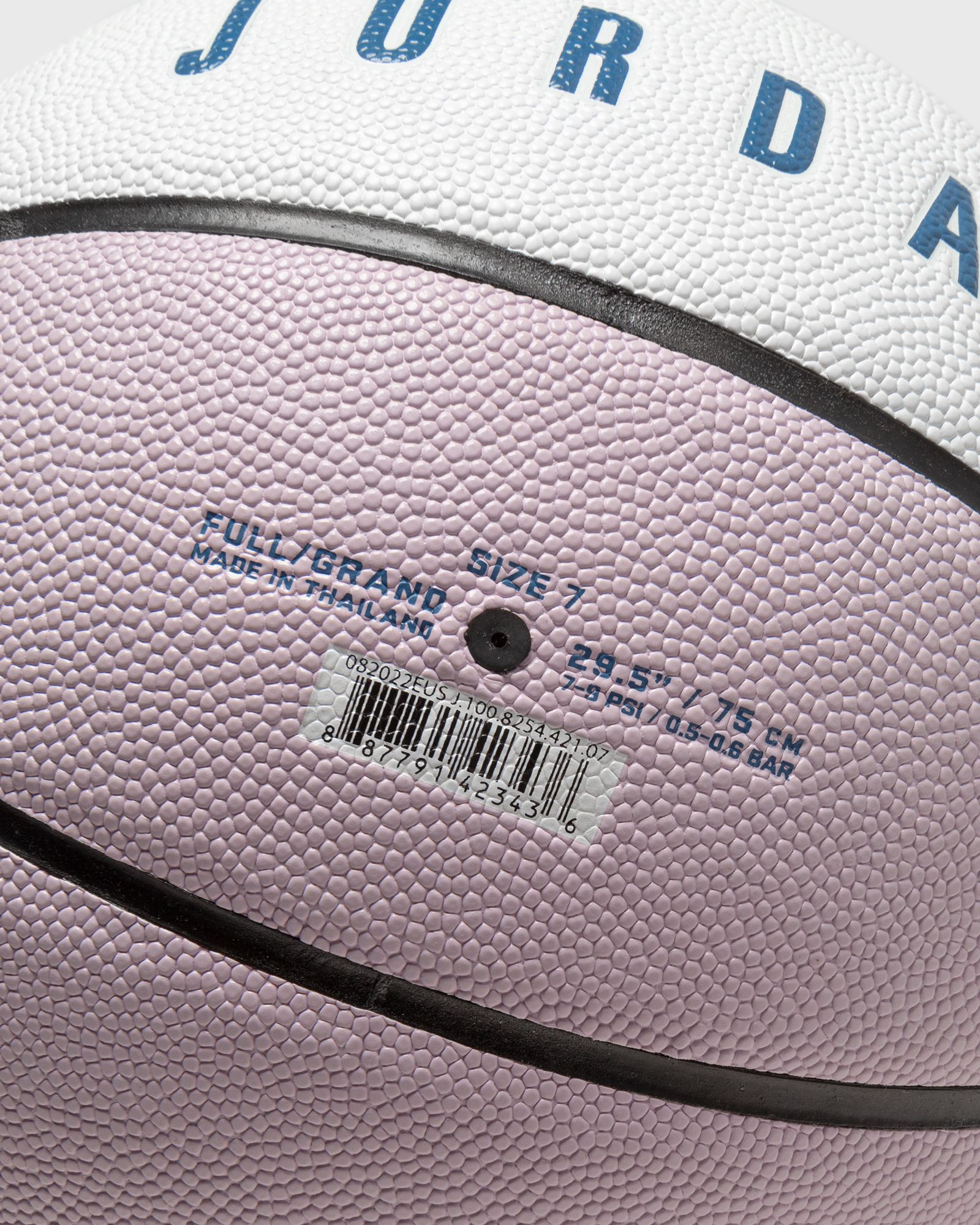 Ultimate 2.0 8P Deflated Size 7