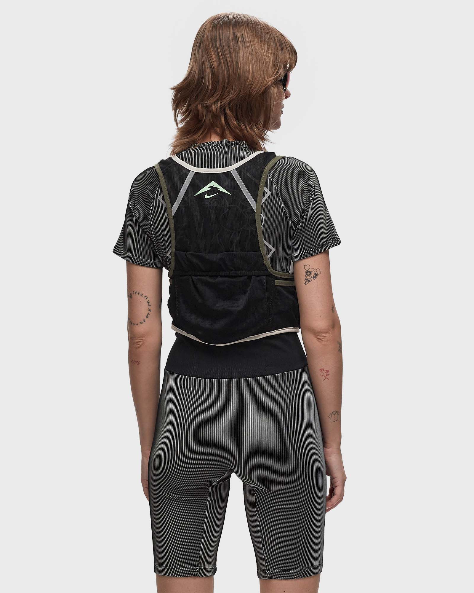 NIKE W TRAIL VEST 2.0