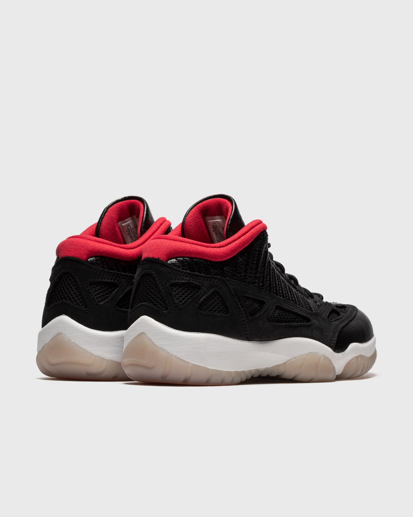 Air Jordan 11 Retro Low IE