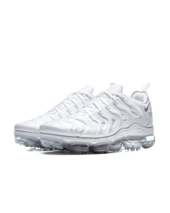 Nike air vapormax shop plus in store