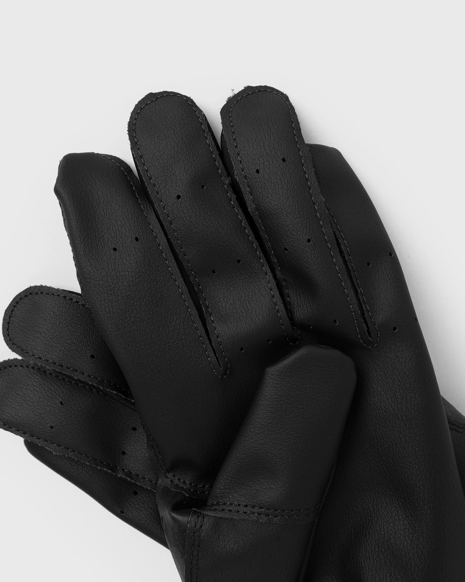 NIKE HUARACHE EDGE BG