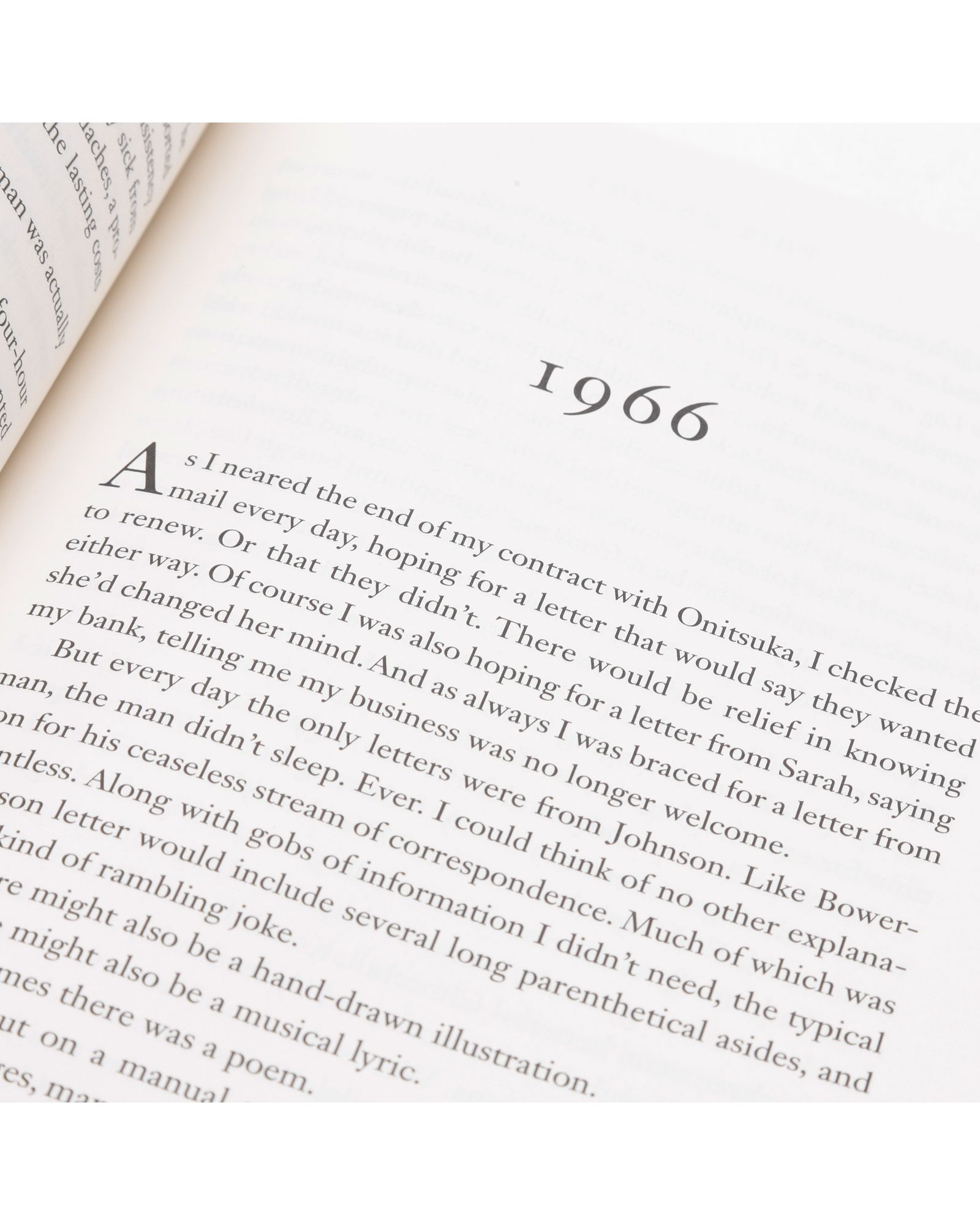 Shoe Dog - a Memoir by the Creator of Nike