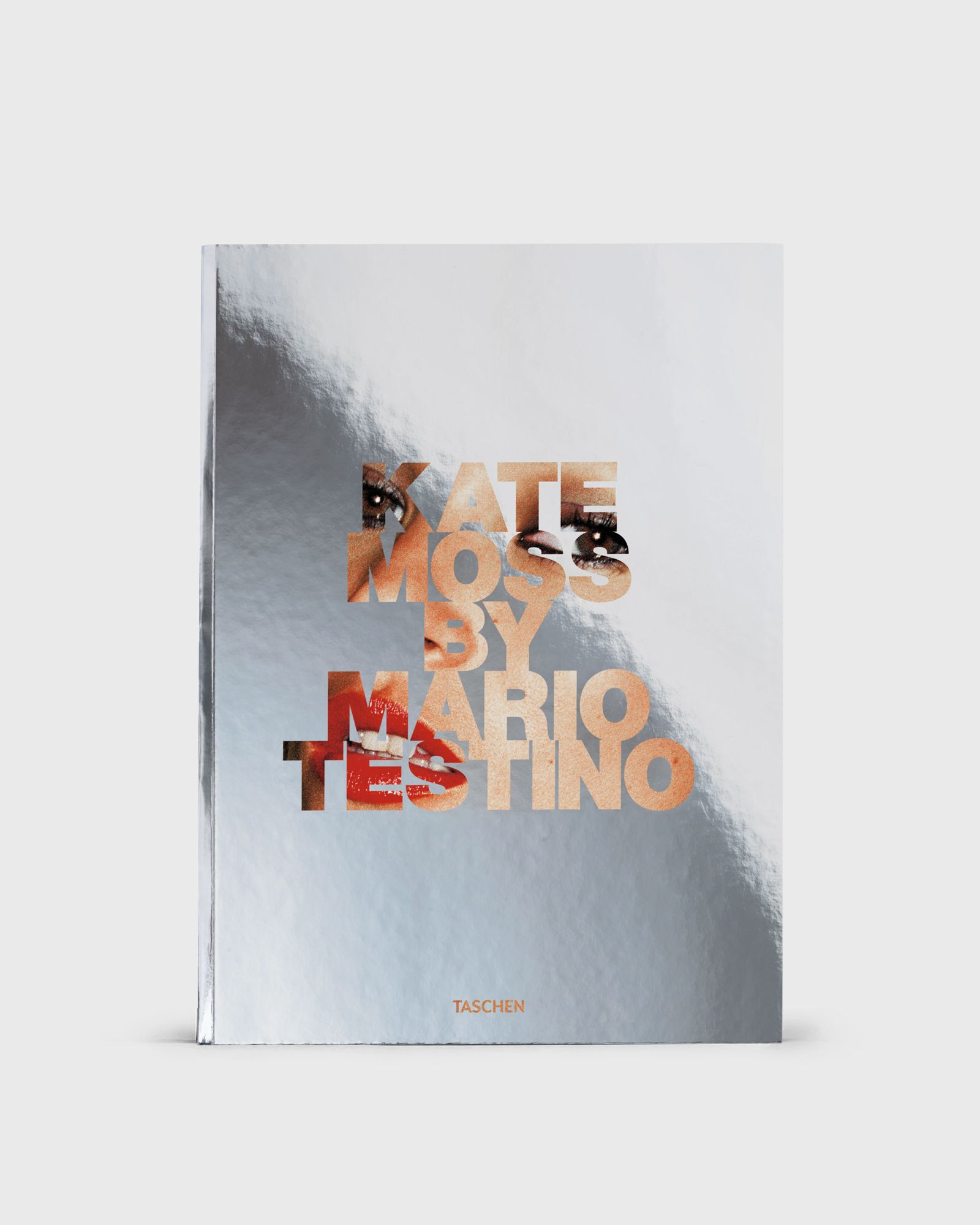 Kate Moss by Mario Testino