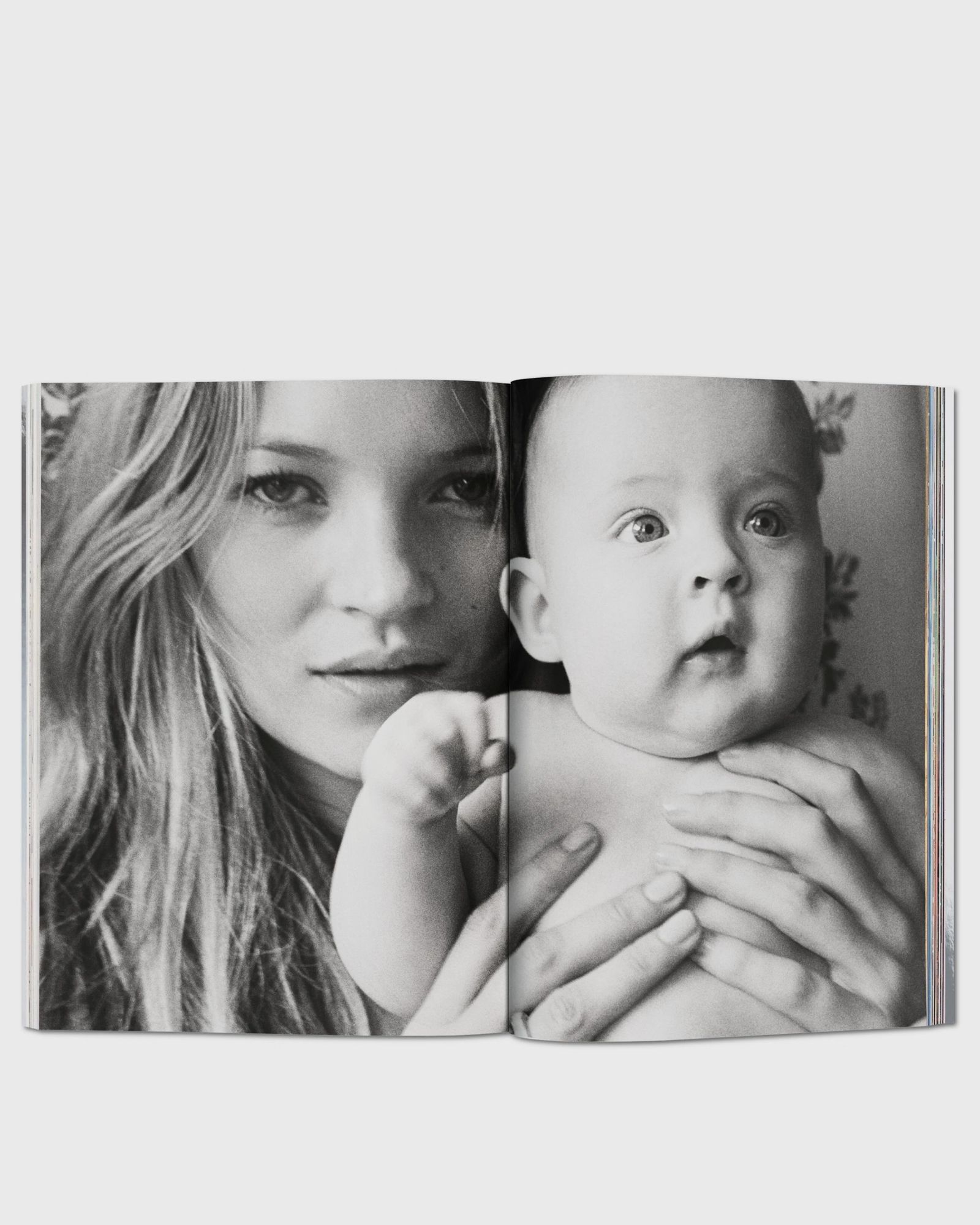 Kate Moss by Mario Testino