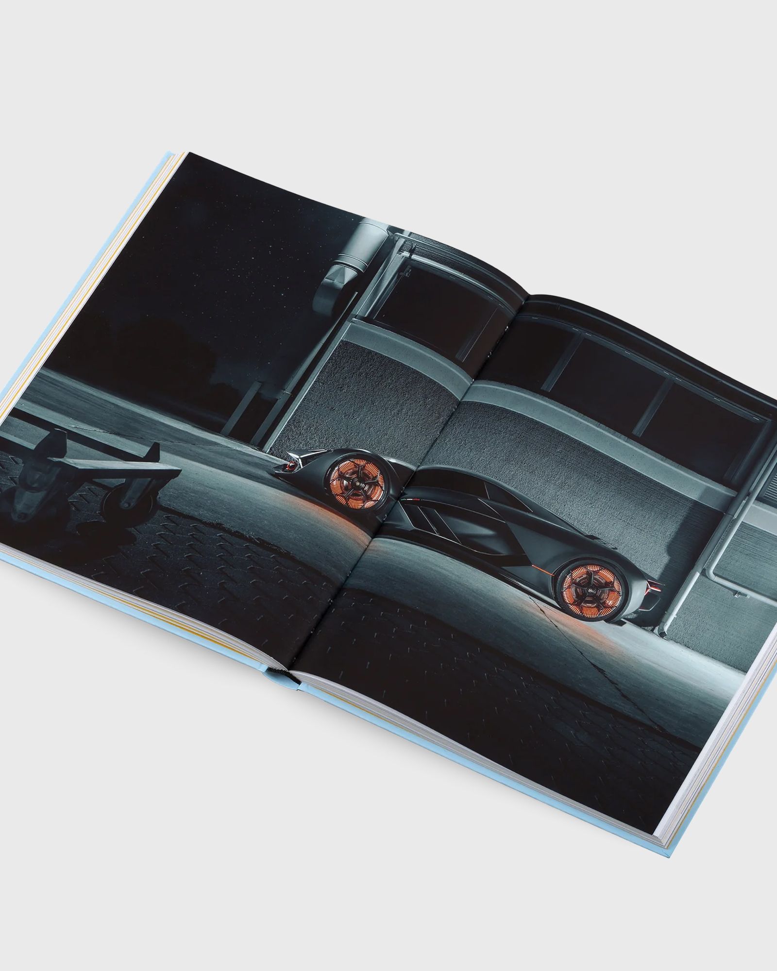 THE CURRENT New Wheels for the Post -Petrol Age