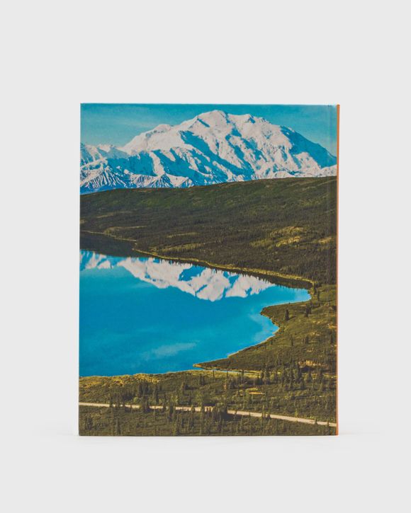 "The Parklands: Trails and Secrets from the National Parks of the United States"