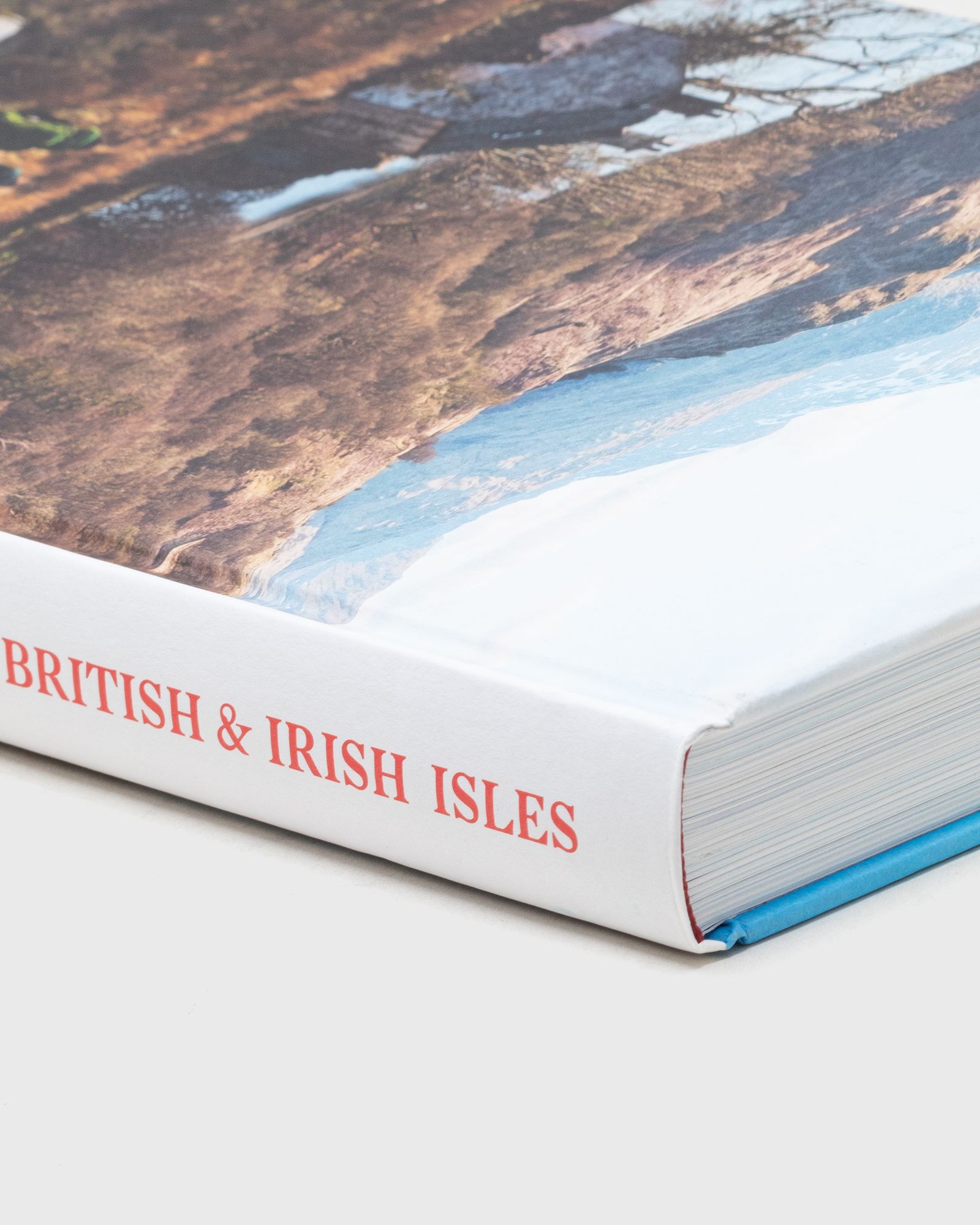 "Wanderlust British & Irish Isles" by Robert Klanten & Anna Diekmann