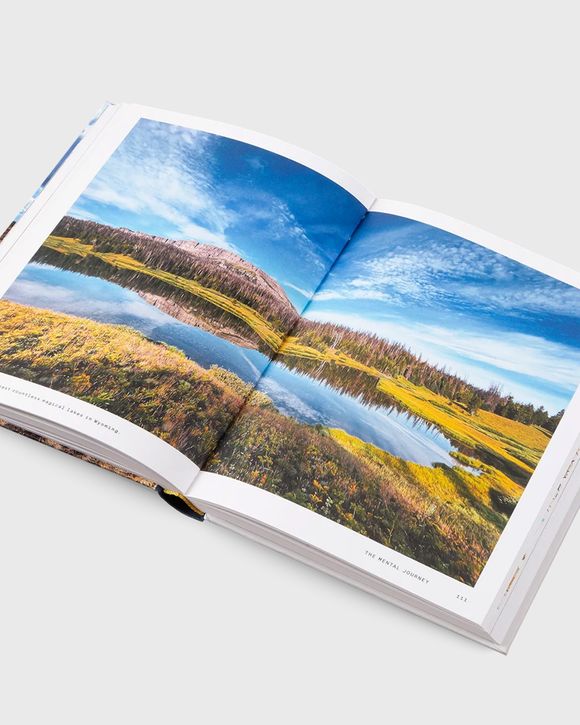 The Great Divide by Robert Klanten