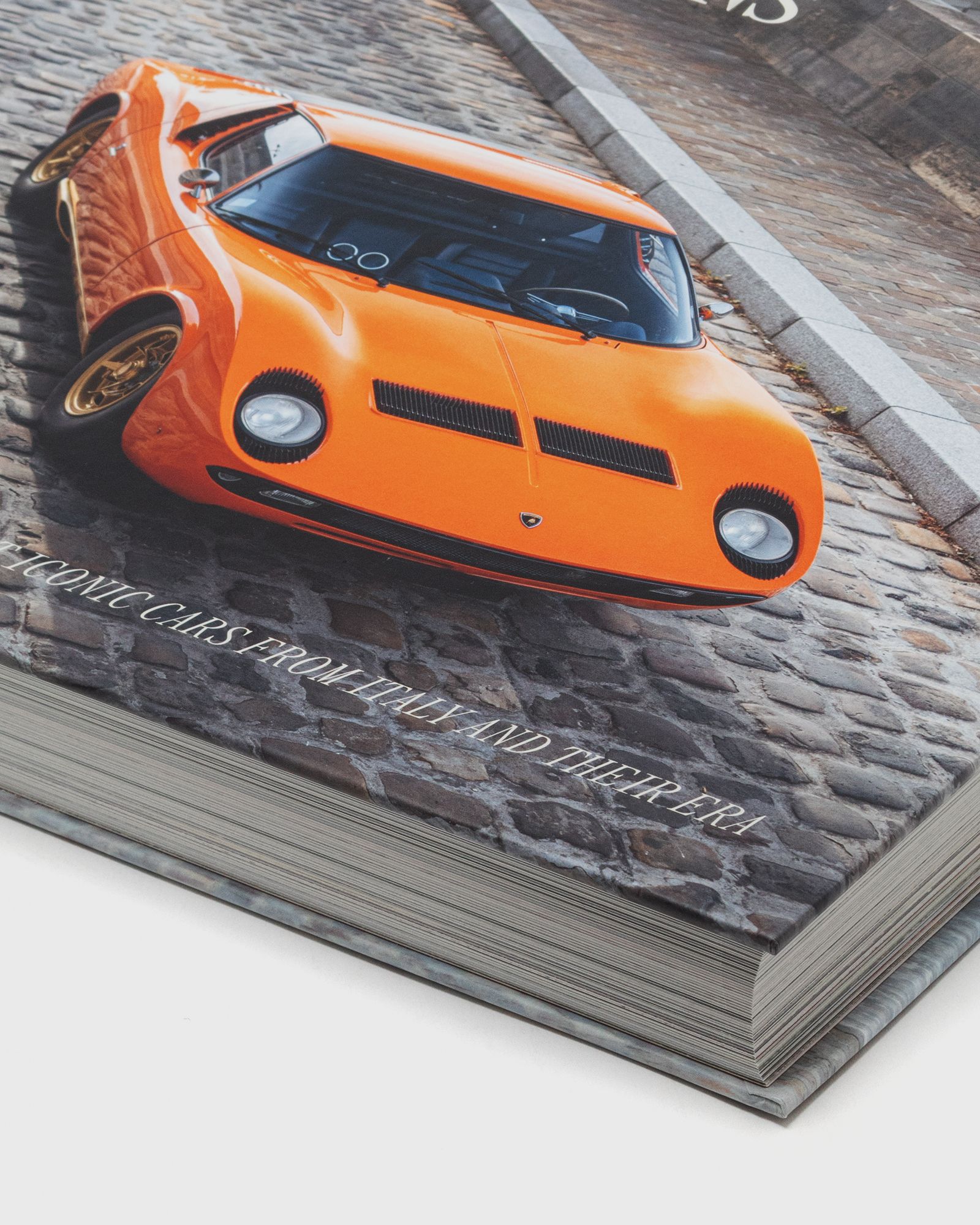 Beautiful Machines - The Italians by Robert Klanten