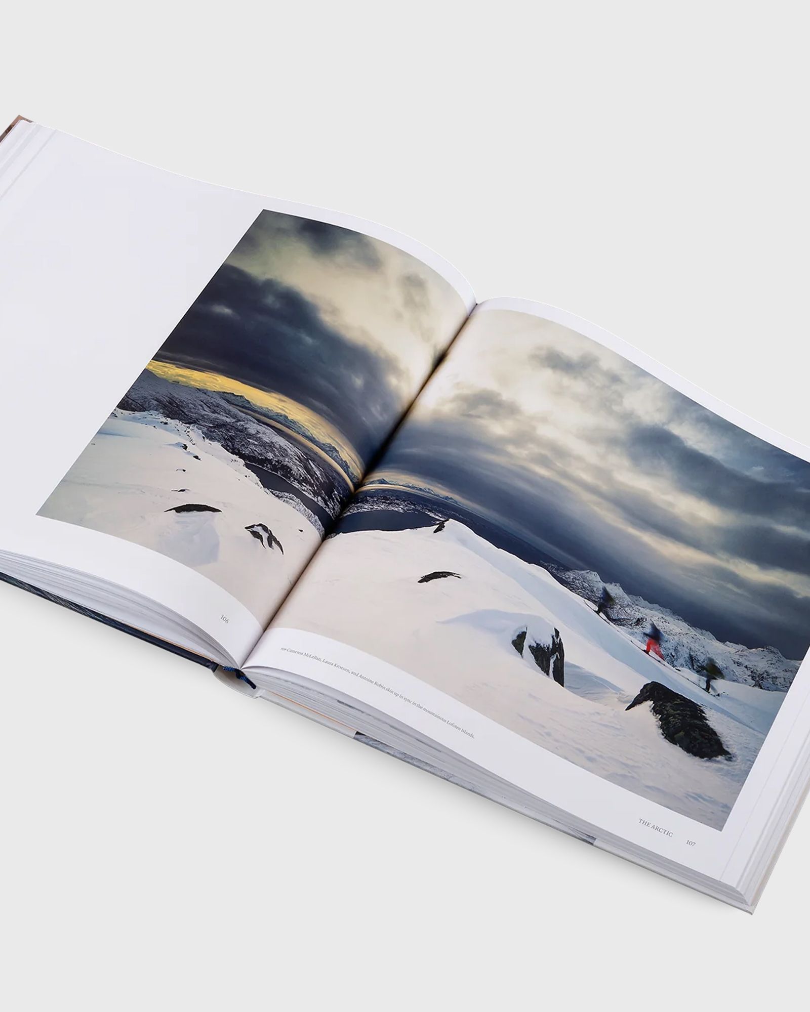“PowderSnowsports in the Sublime Mountain World” by Laura Allsop & Robert Klanten