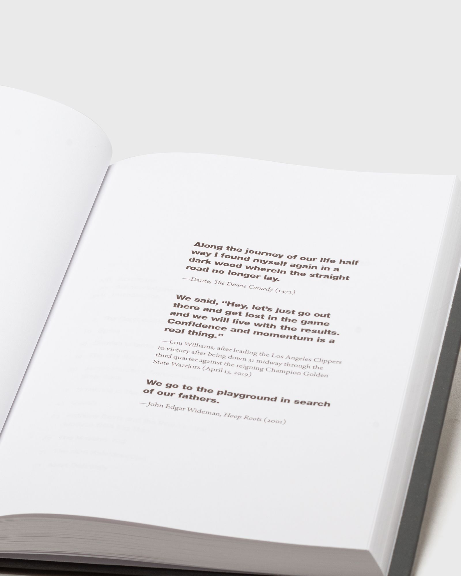 "Lost in the Game – A Book about Basketball" by Thomas Beller