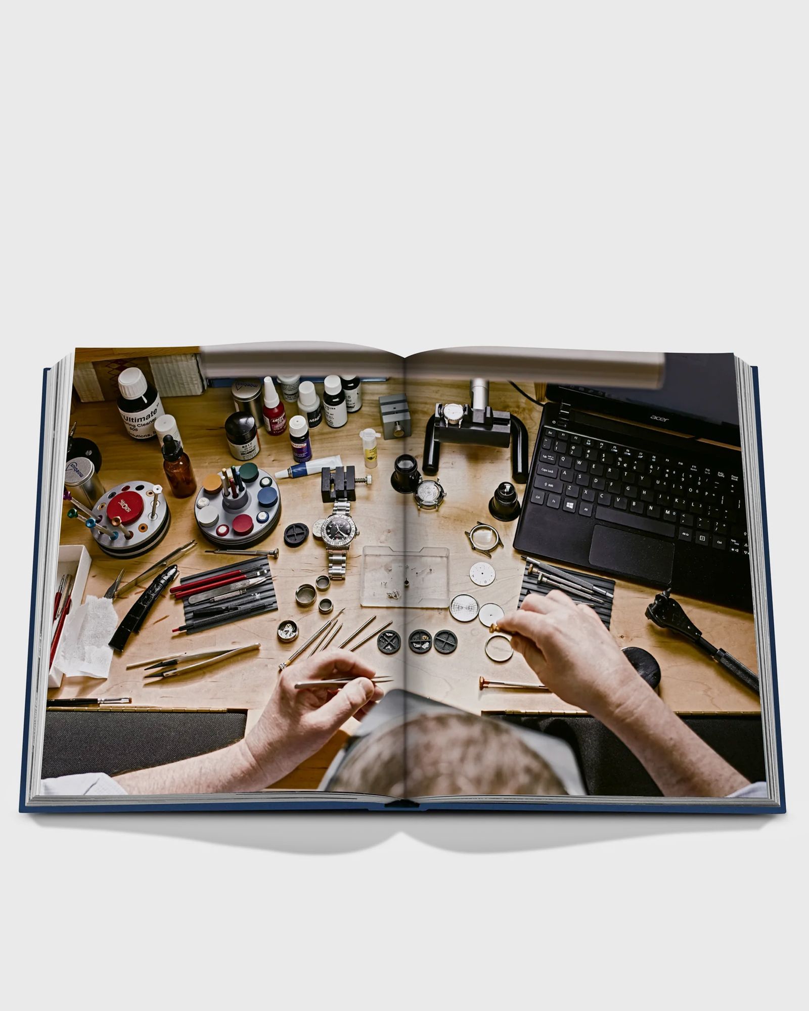 The Connoisseur's Guide to Fine Timepieces: European Watch Company