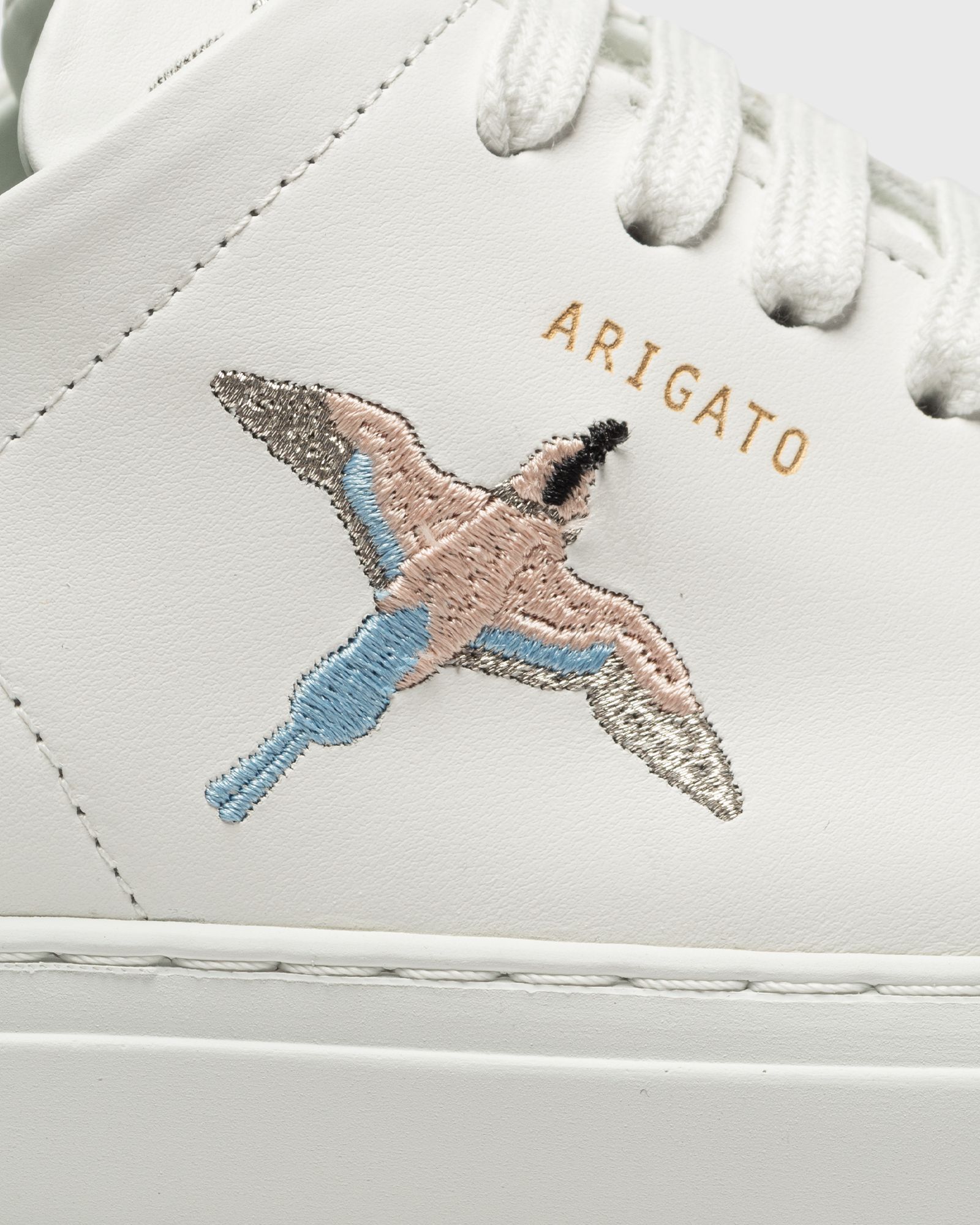 WMNS Clean 90 Bee Birds