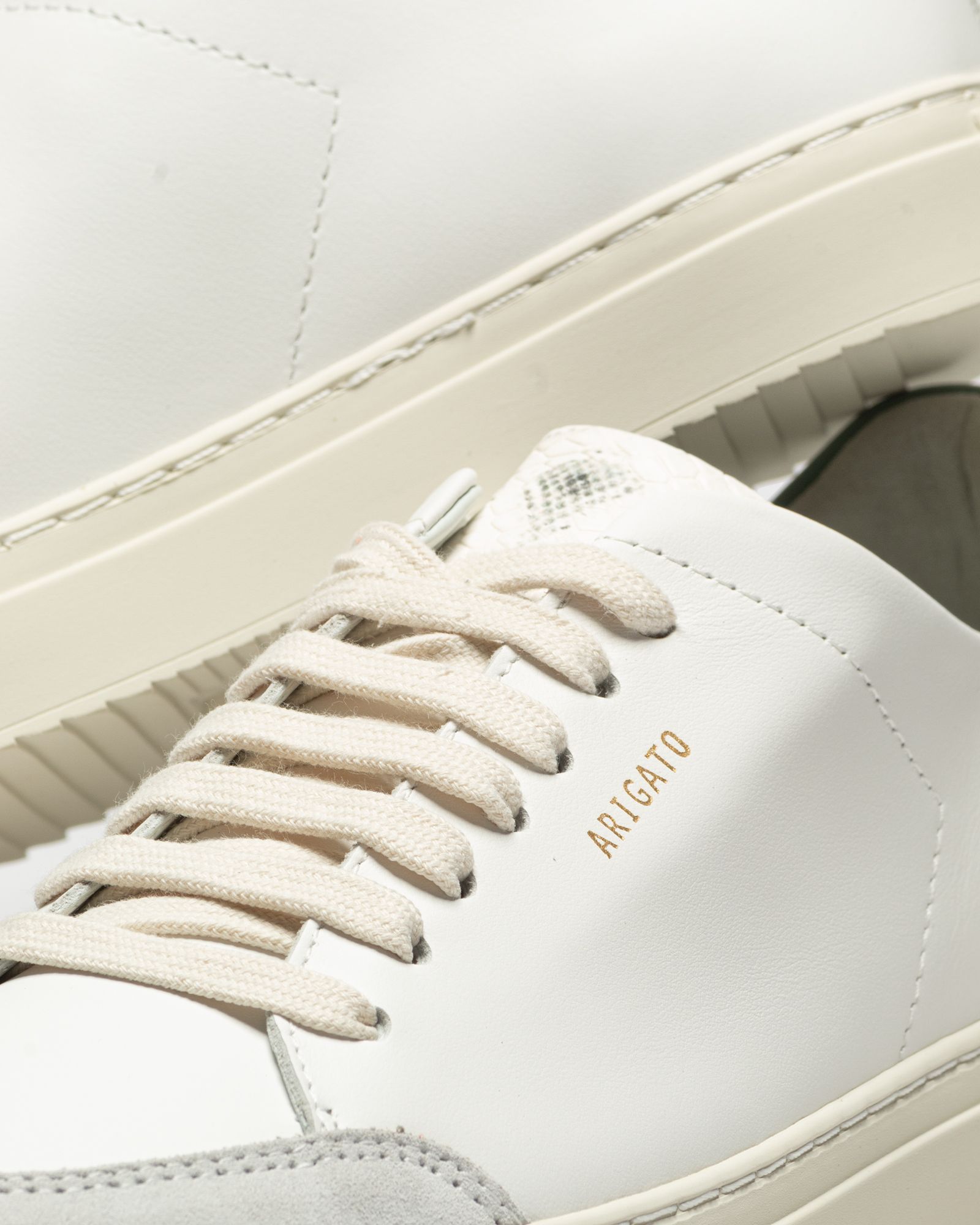 WMNS Clean 90 Triple