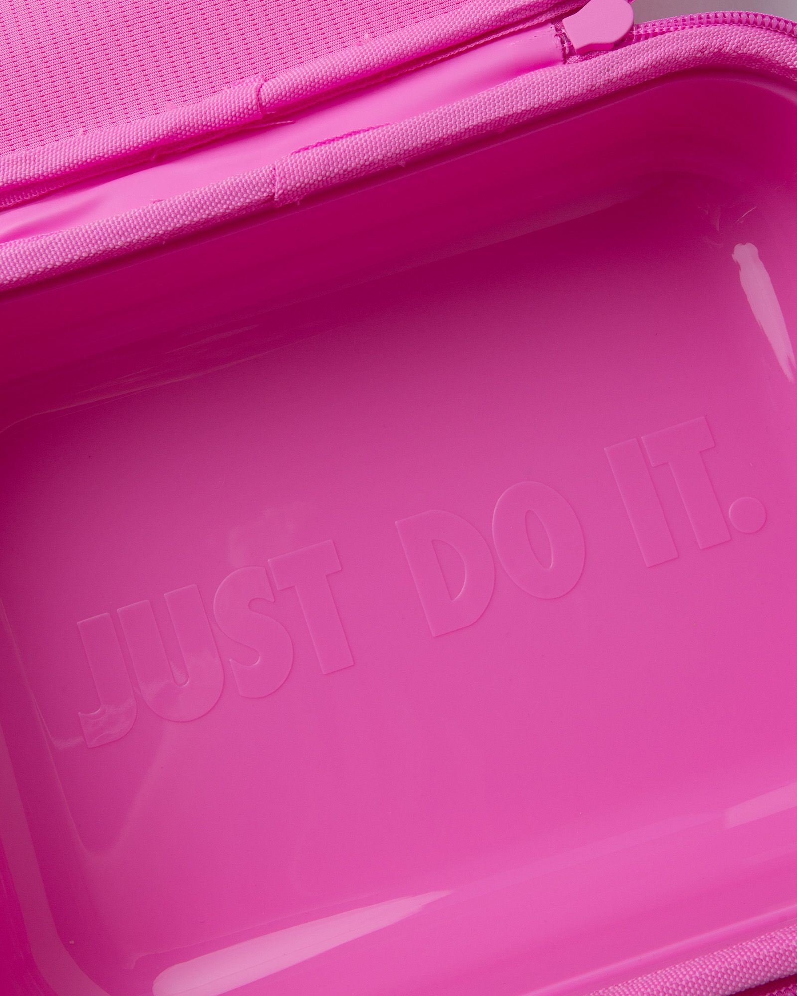 FUTURA HARD-LINER LUNCH BOX