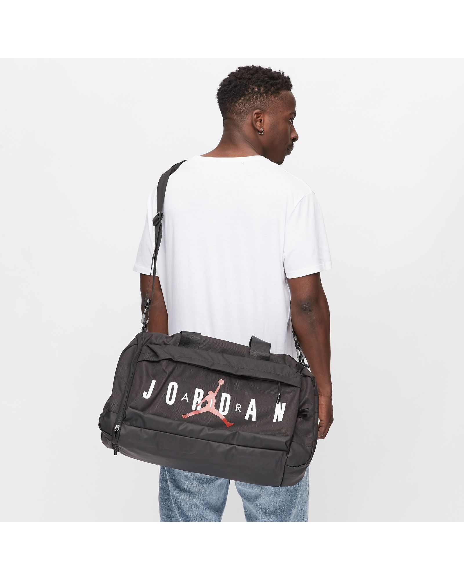 AIR JORDAN DUFFLE BAG