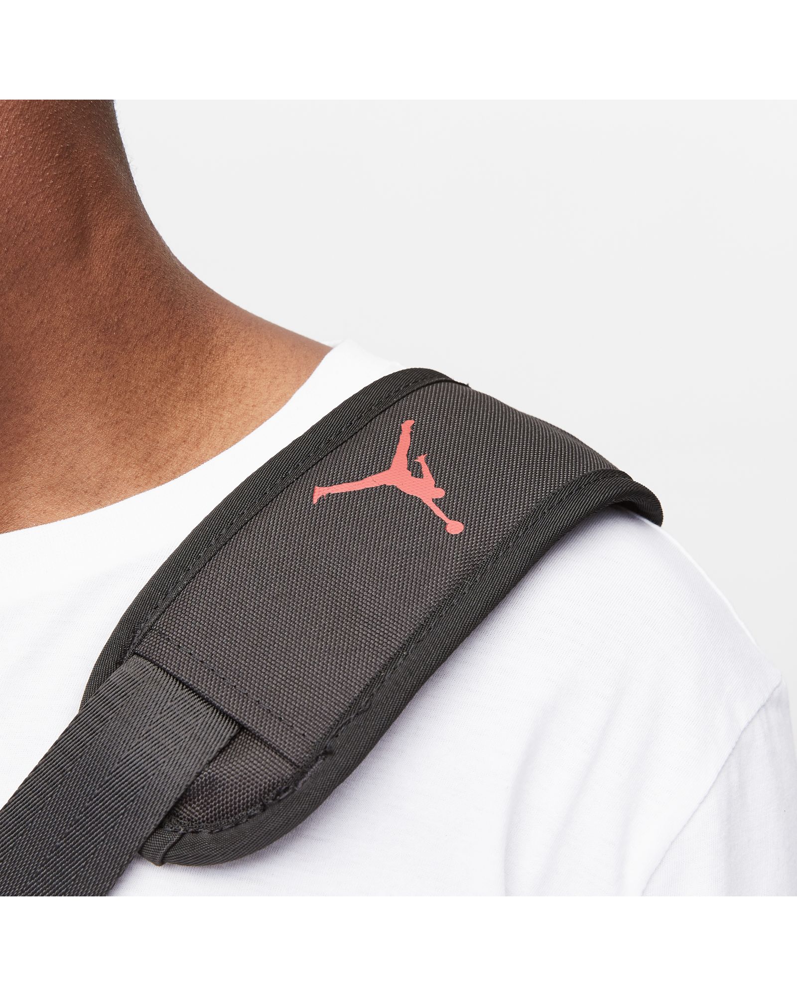 AIR JORDAN DUFFLE BAG